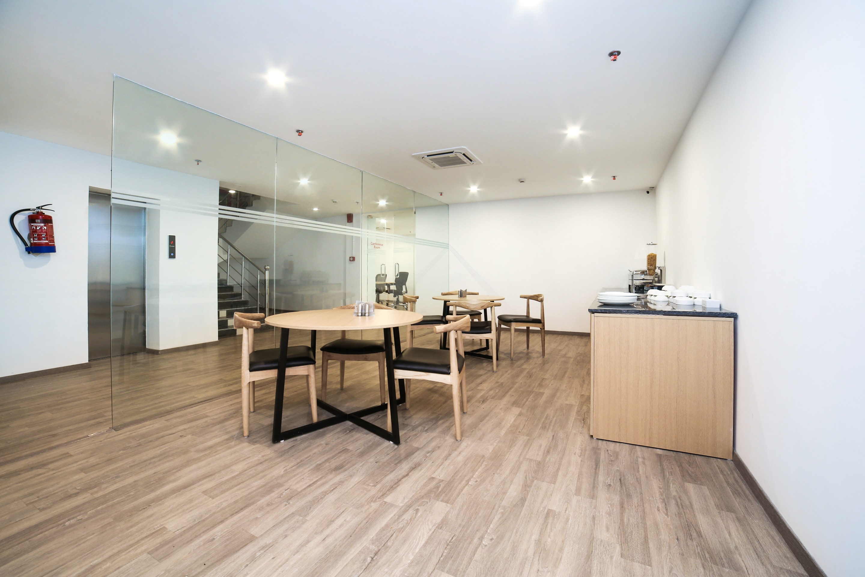 OYO Townhouse 069 Civil Lines, Gurgaon 4