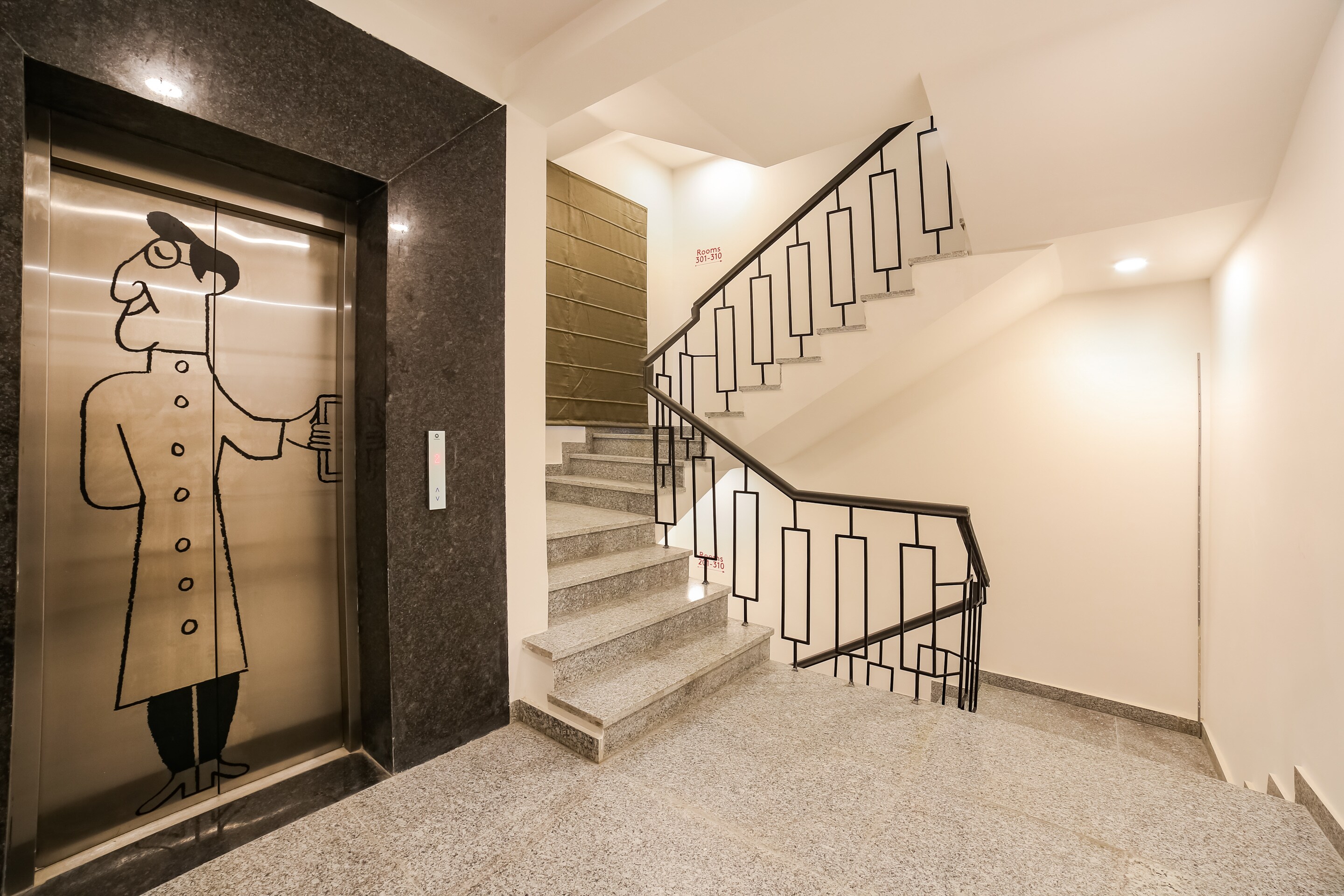Oyo Townhouse 18557, Gurgaon 3