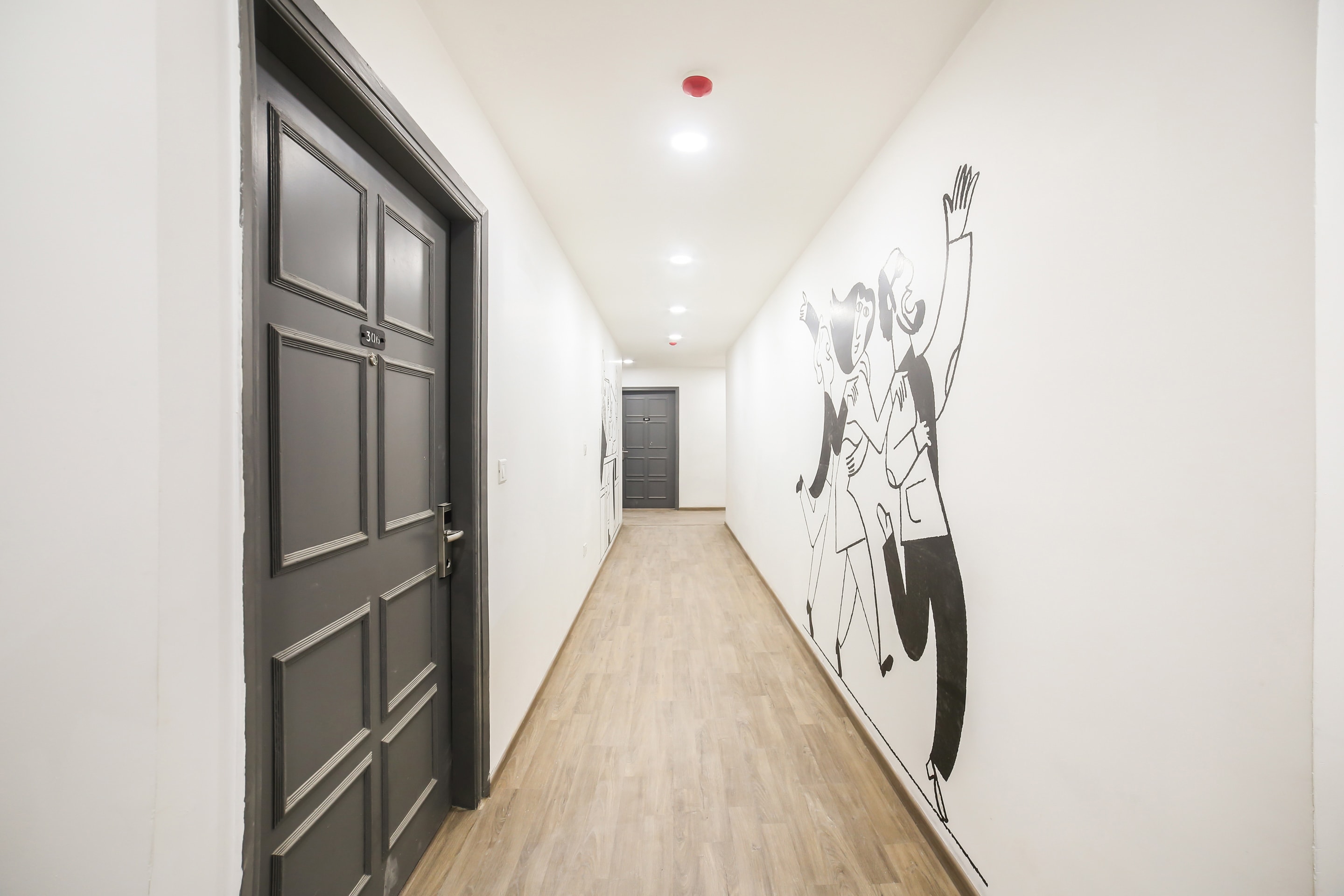 OYO Townhouse 373 Vishwas Nagar, New Delhi 2