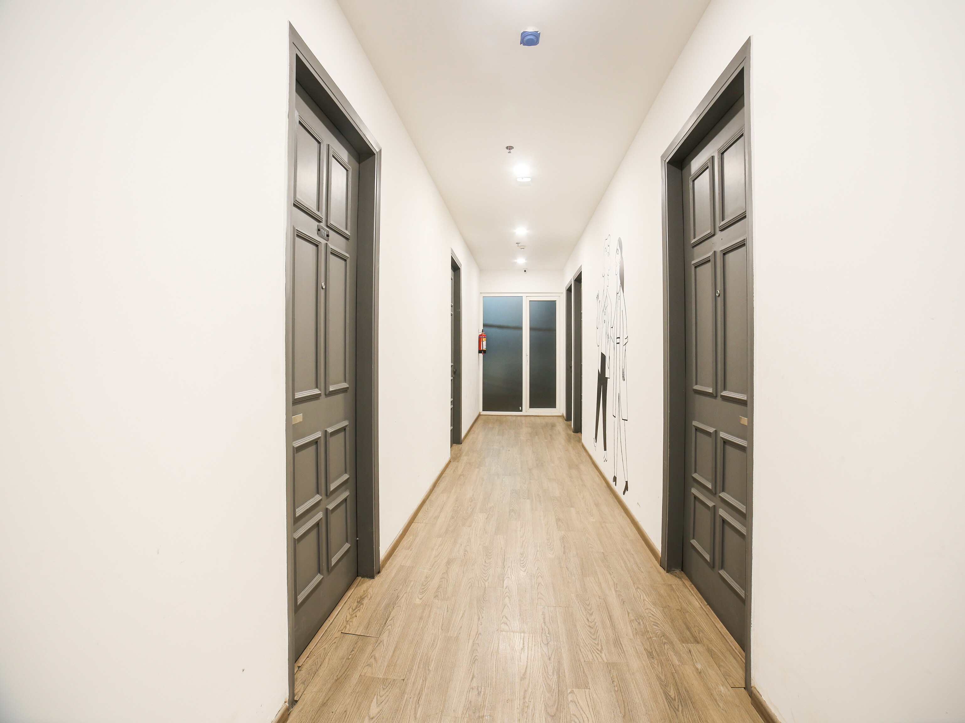 OYO Townhouse 381 Dilshad Garden, New Delhi 4