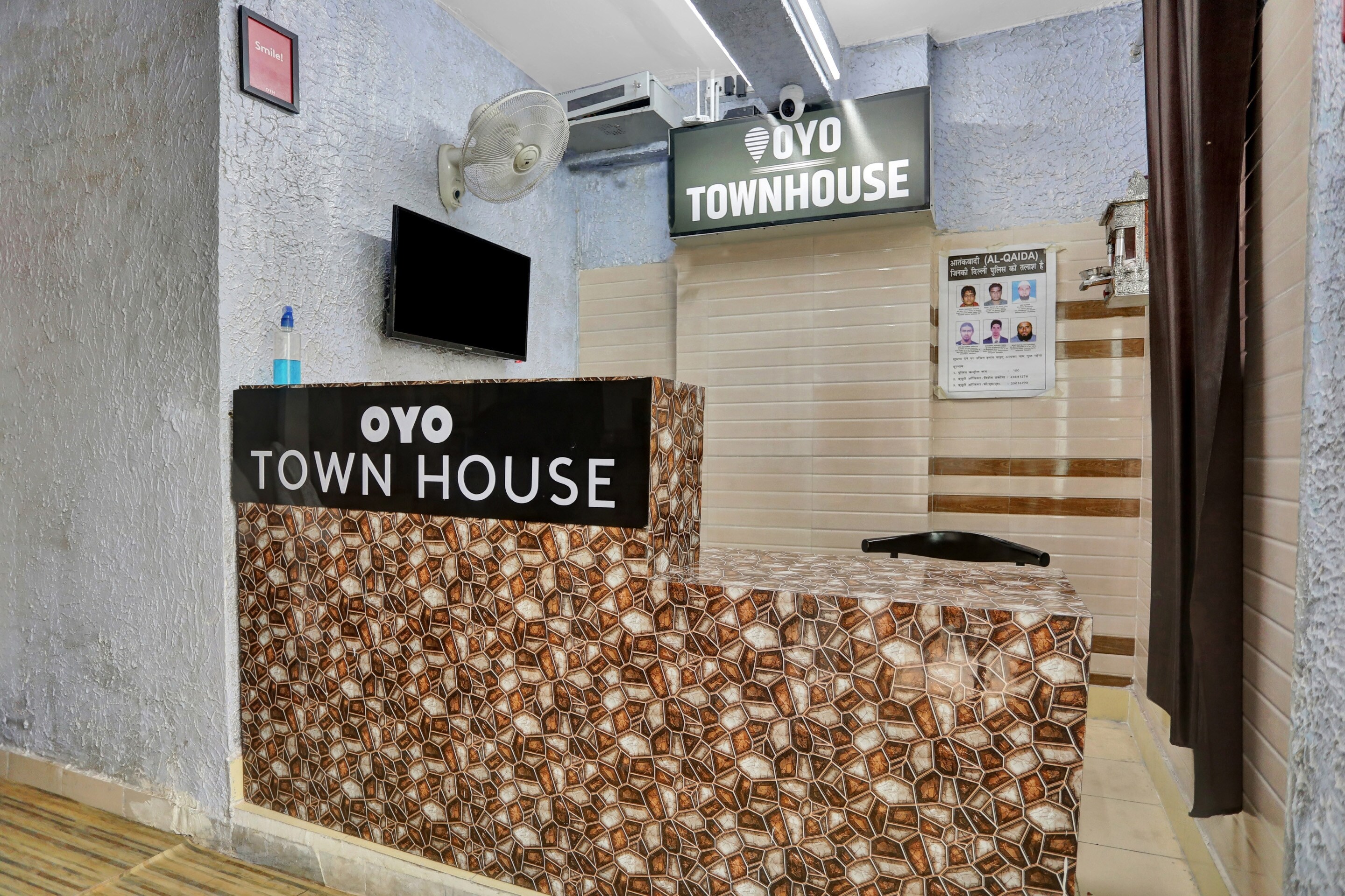 OYO Townhouse 433 JPS, New Delhi 4