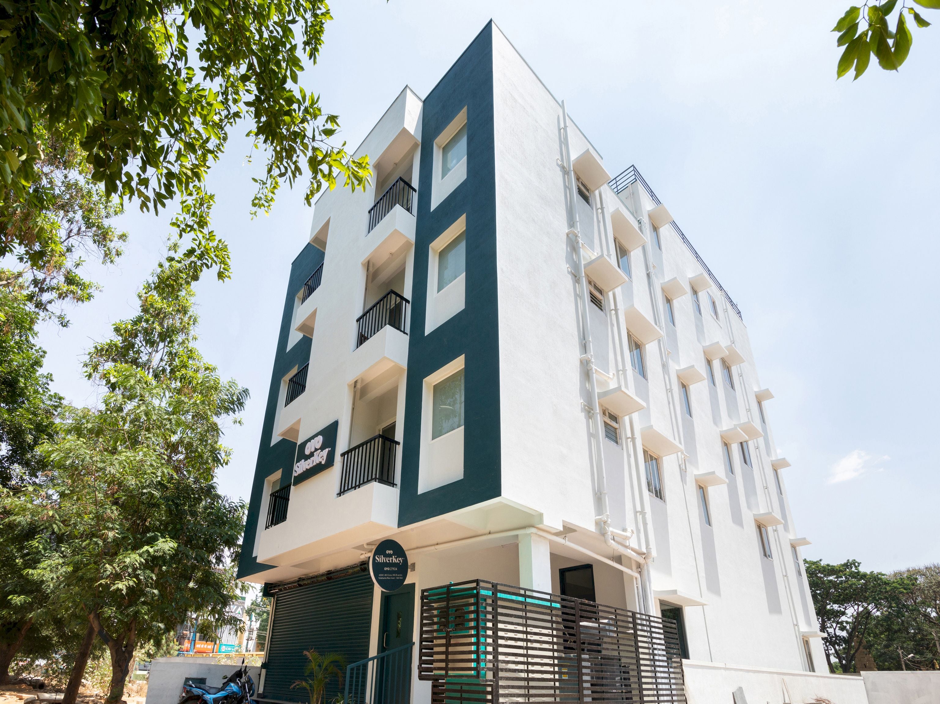 SilverKey Executive Stays 27924 Yelahanka New Town, Bangalore 1