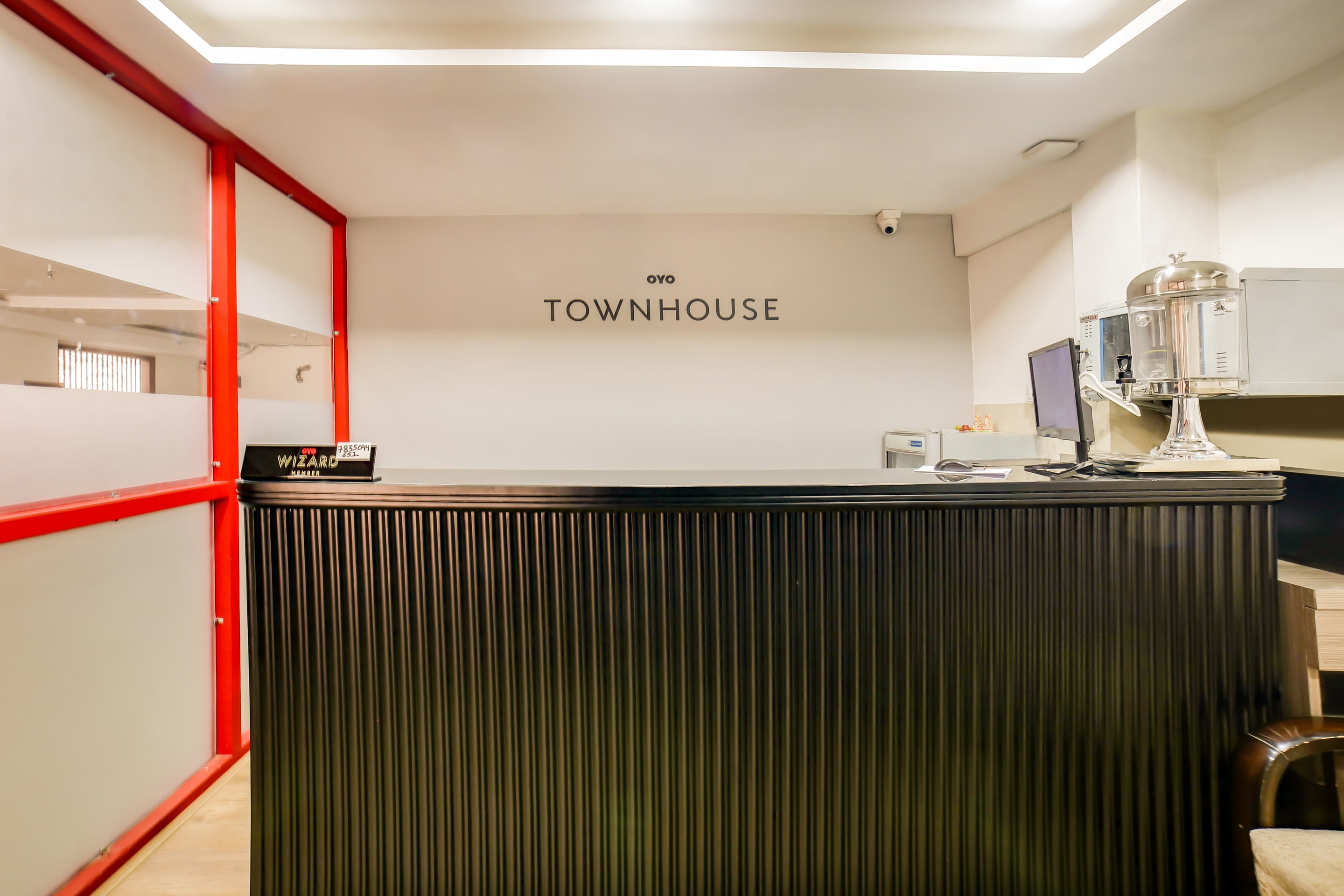 OYO Townhouse 278 Rohini, New Delhi 3