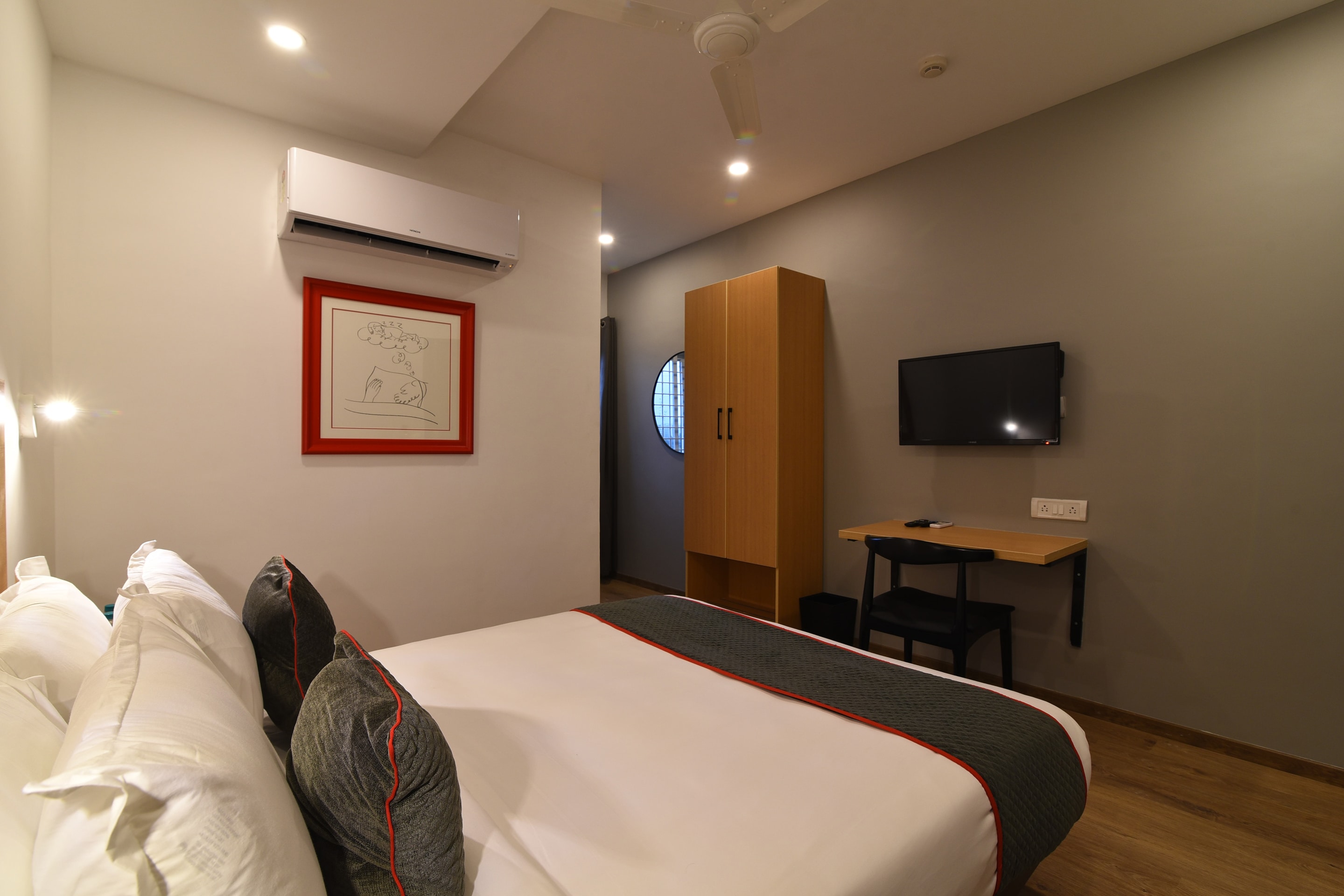 OYO Townhouse 159 Sarjapur, Bangalore 5