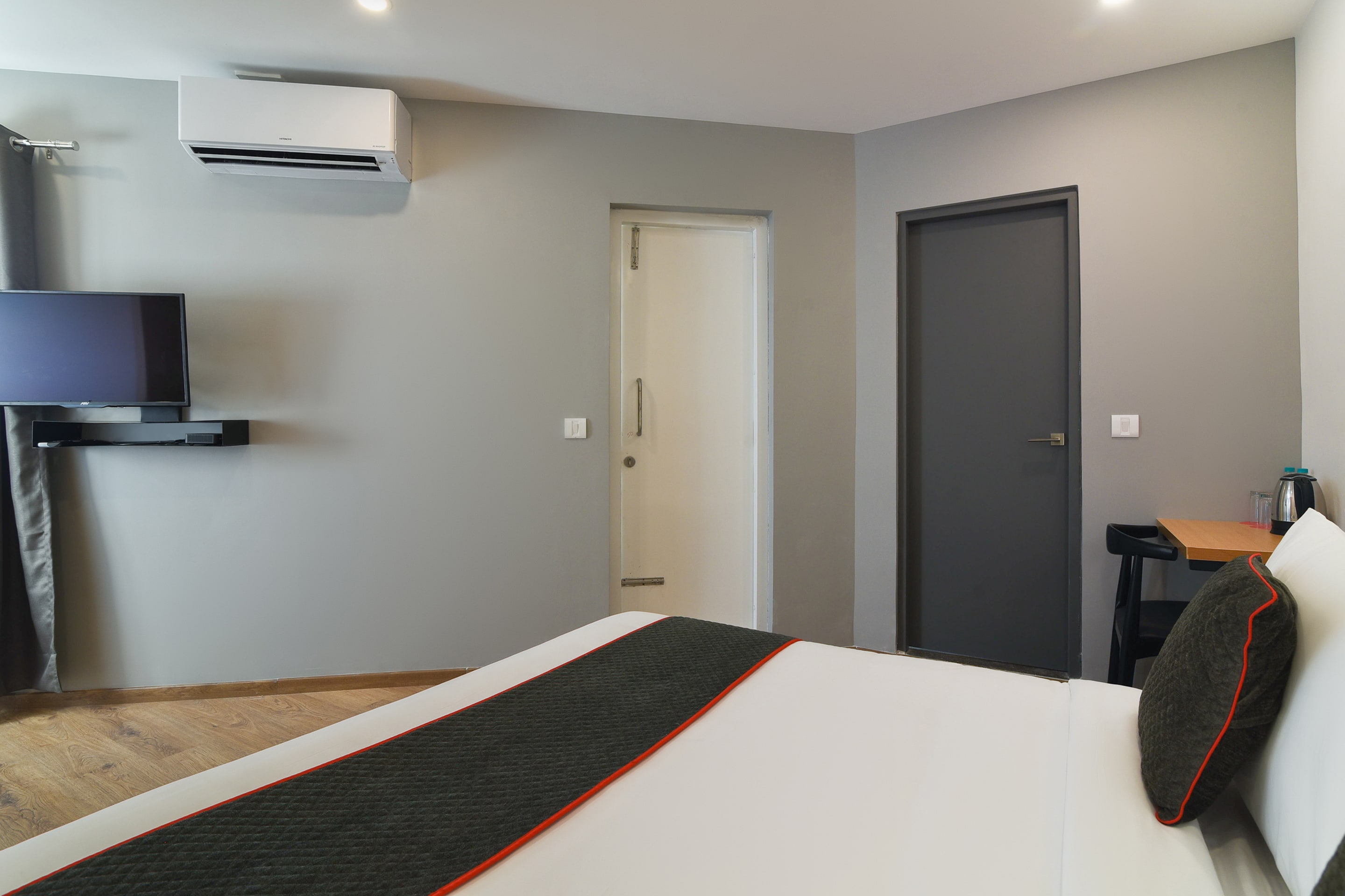 OYO Townhouse 258 Spruce Hotels Bellandur, Bangalore 4