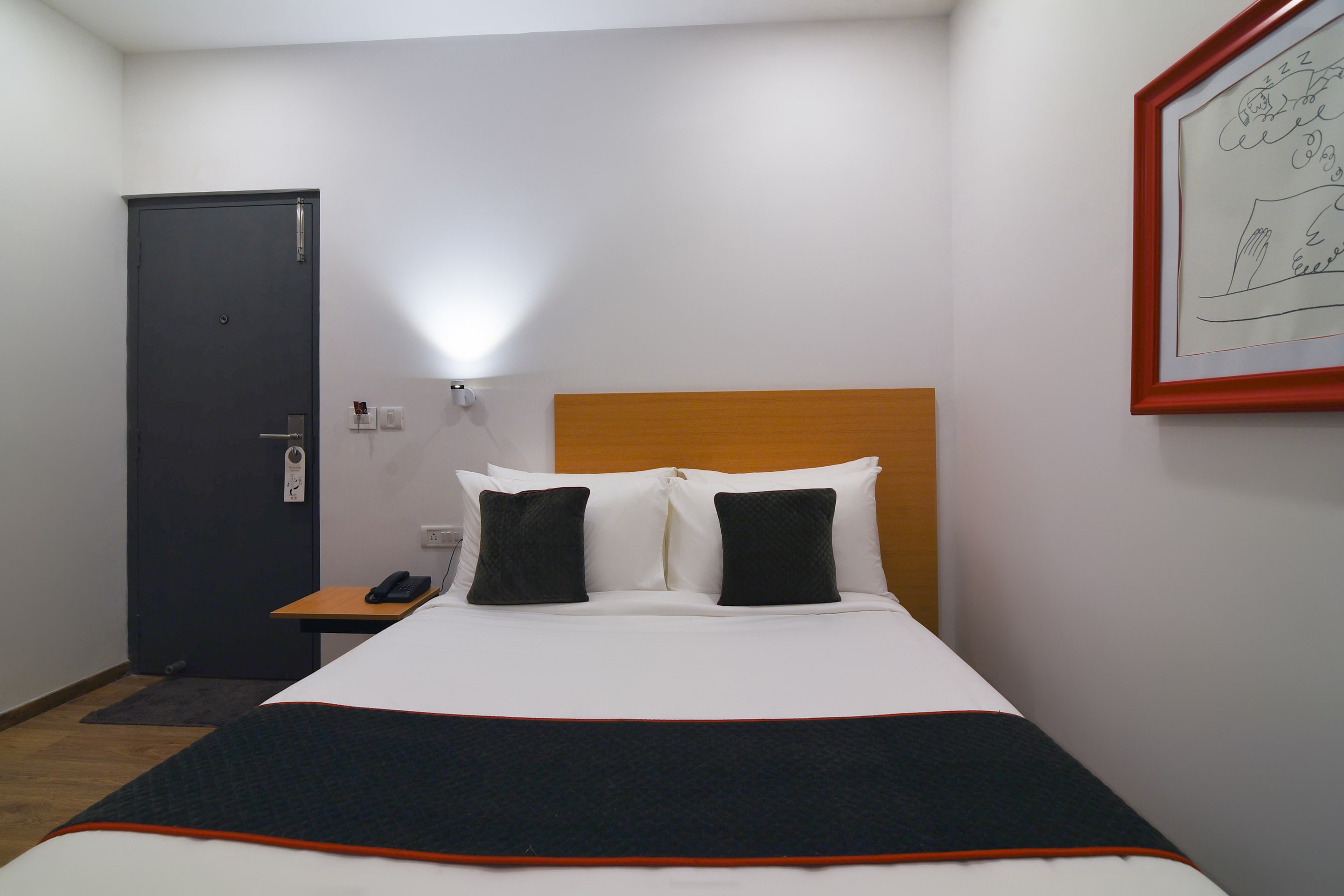 OYO Townhouse 258 Spruce Hotels Bellandur, Bangalore 5
