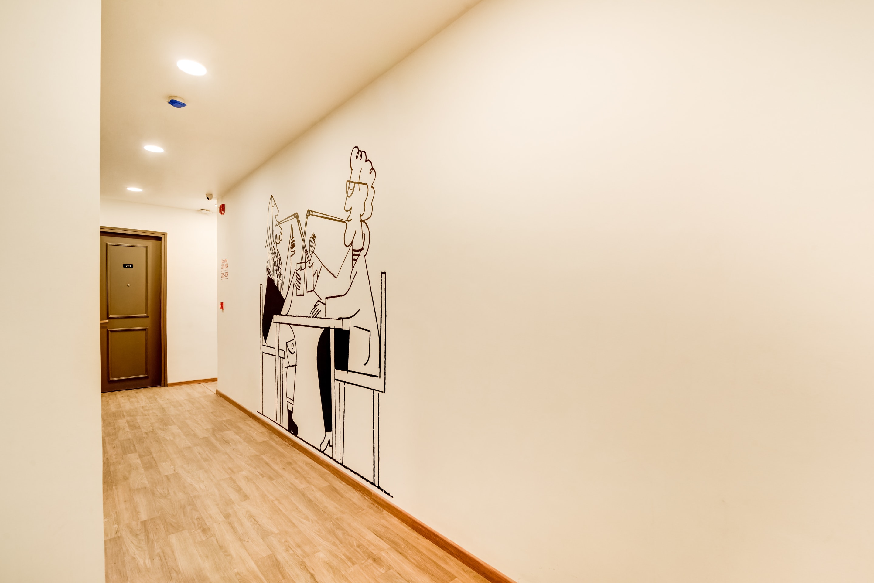 OYO Townhouse 282 Golf Course Road Gurgaon, Gurgaon 4