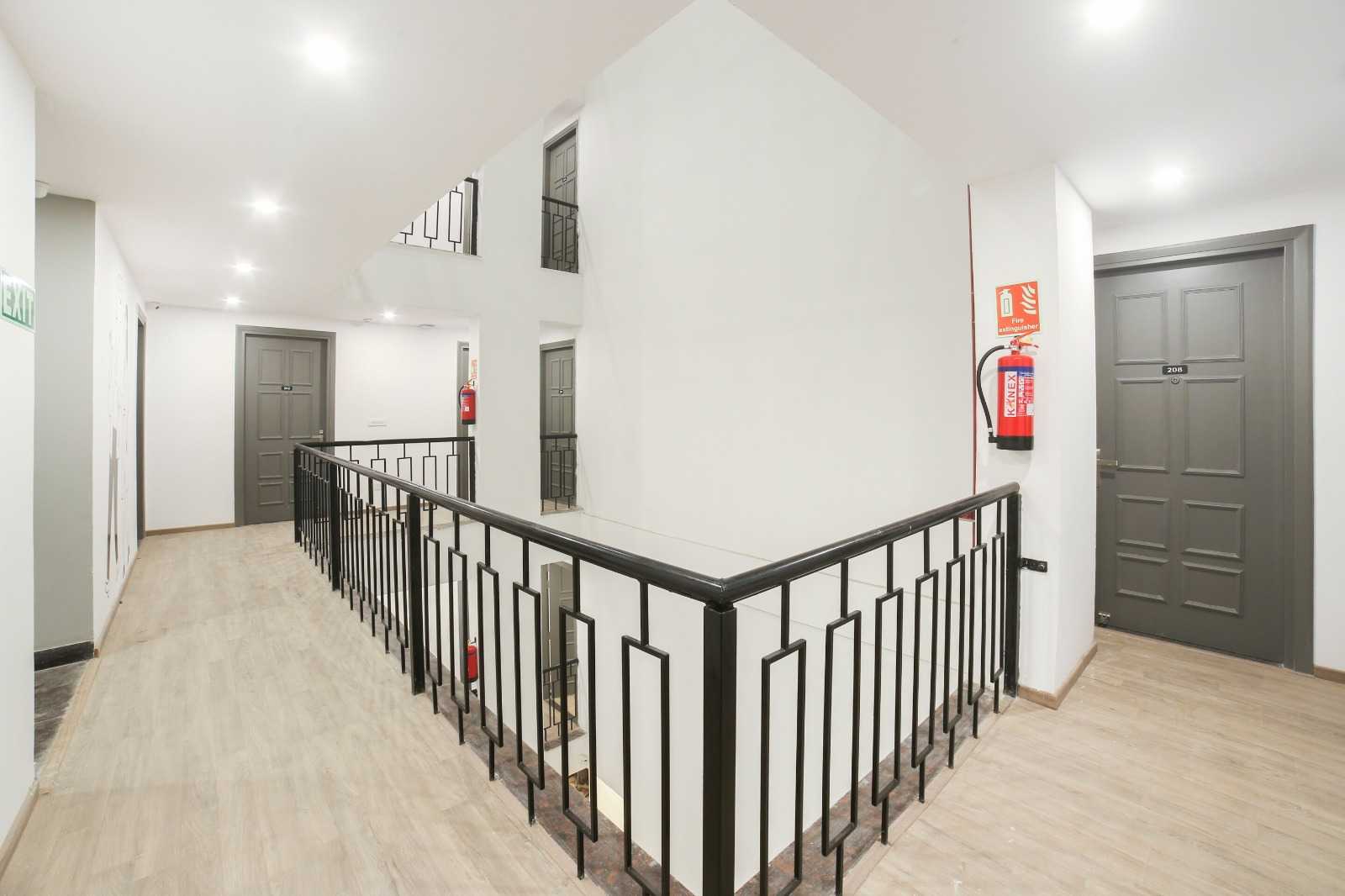 OYO Townhouse 136 Sector 46 Vikas Marg, Gurgaon 4