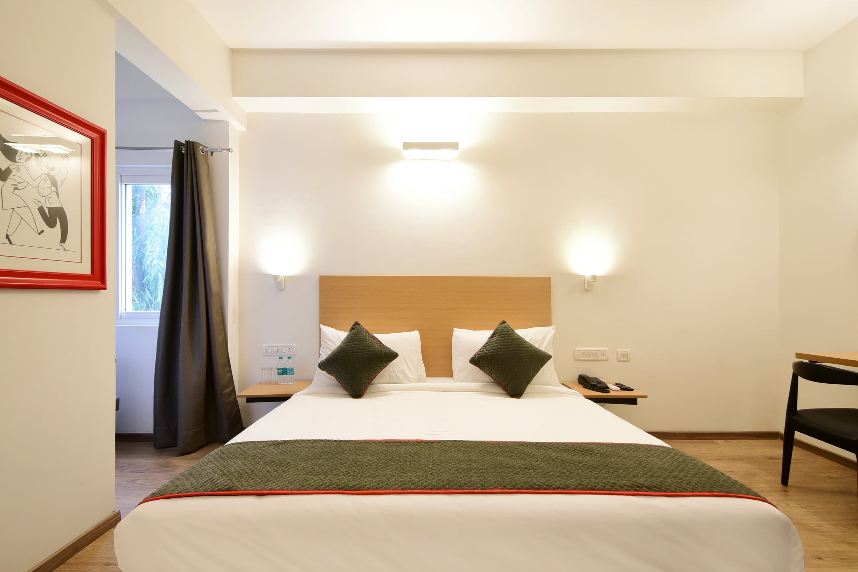 OYO Townhouse 106 Airport Road, Bangalore 5