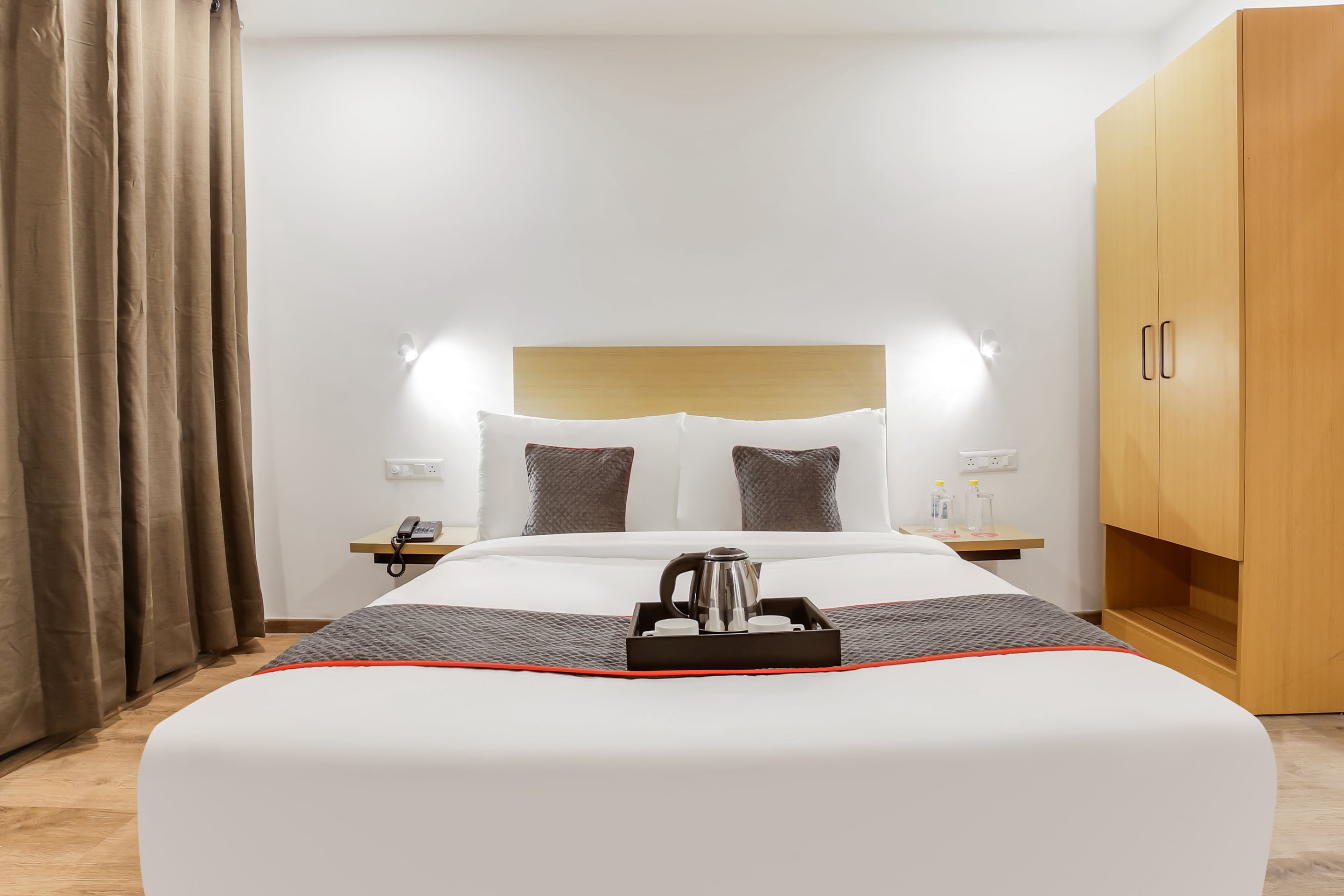 OYO Townhouse 158 Near Netaji Subhash Marg, Gurgaon 4