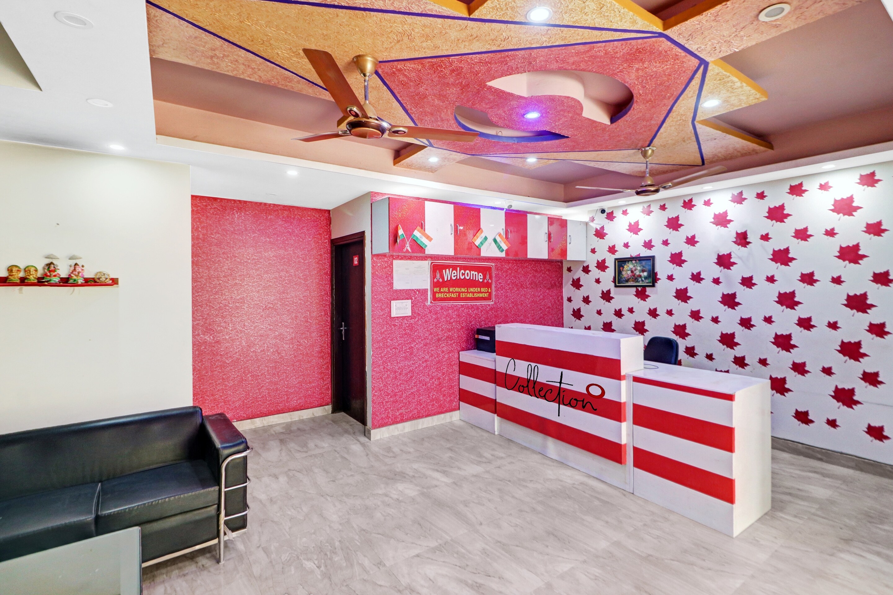 Collection O 89092 Hotel Lotus, New Delhi 2