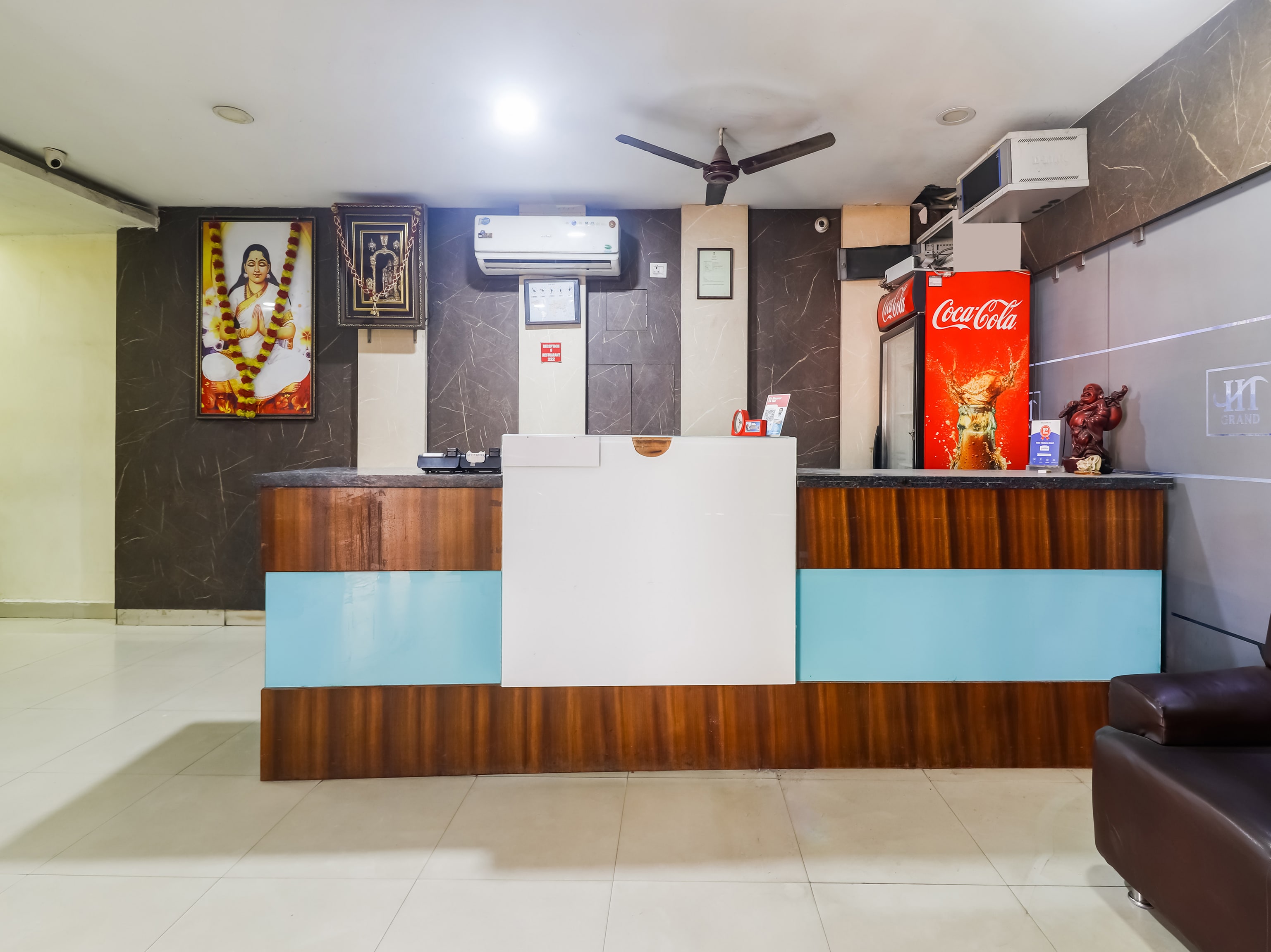 Capital O 6531 Hotel Thilothama Grand, Vijayawada 2