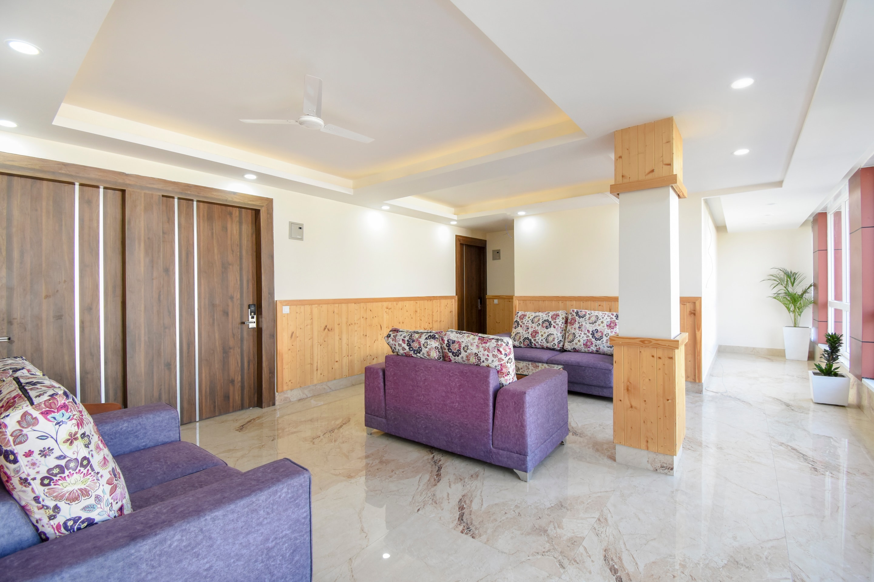 CAPITAL O 76872 HOTEL Maira, Dehradun 2
