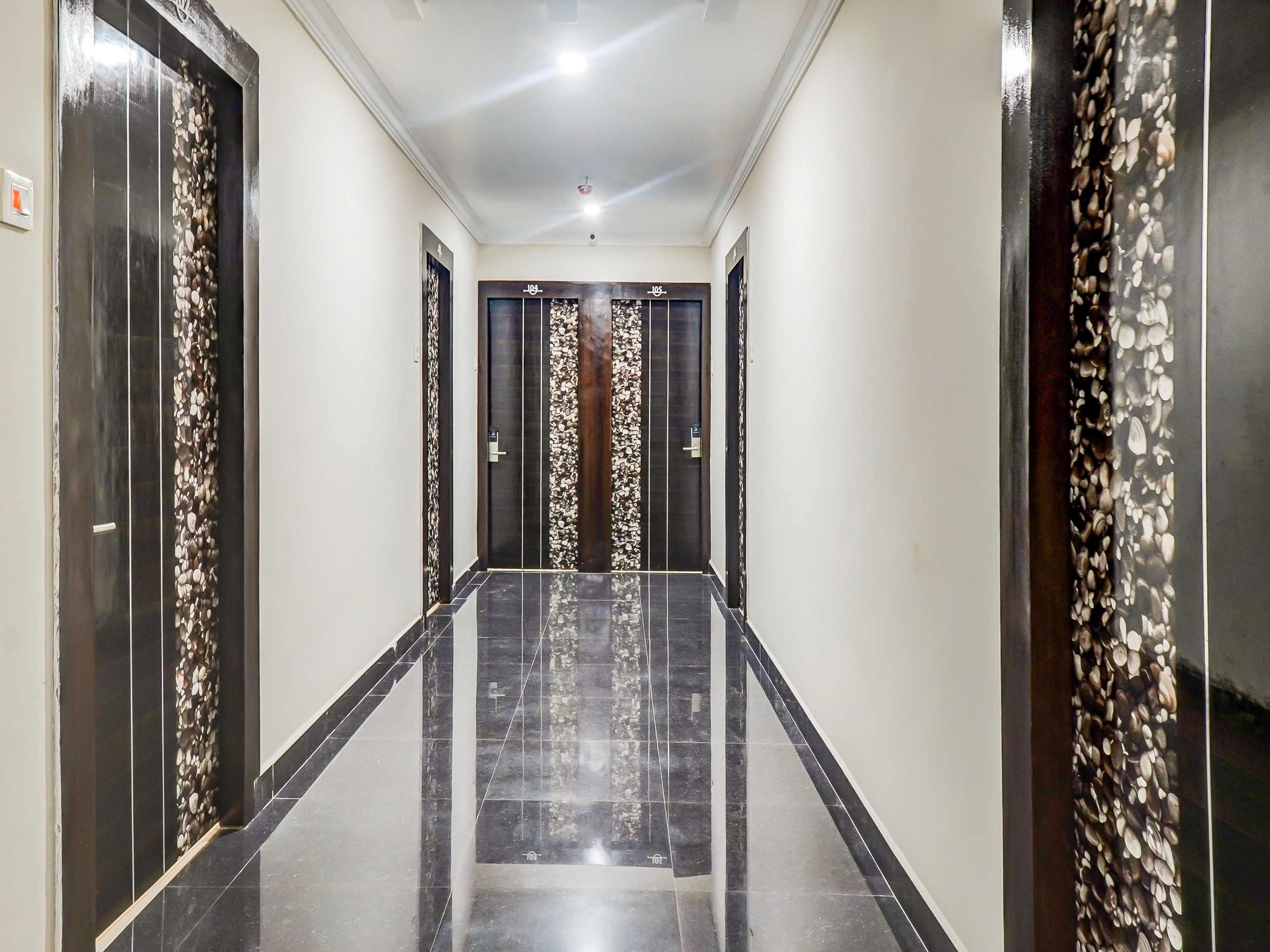 Capital O 80103 Hotel Siddartha Elite, Vijayawada 3
