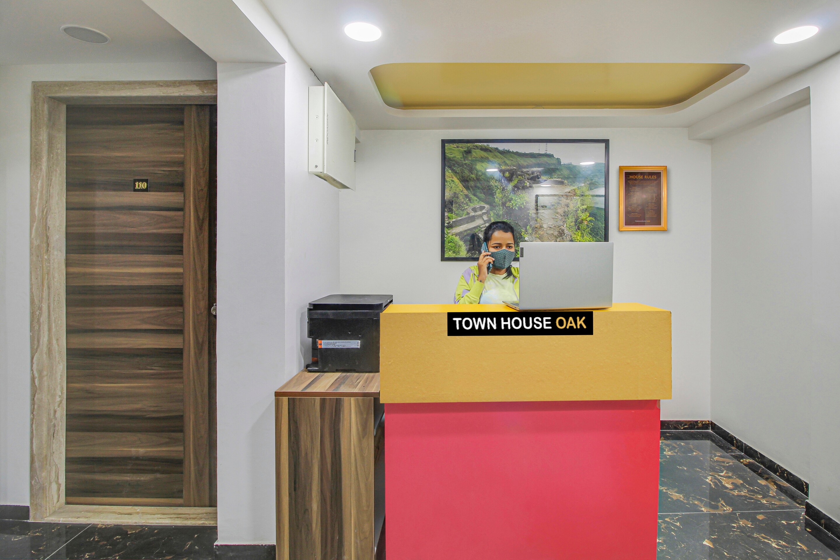 Townhouse OAK The White Castle, Pune 3