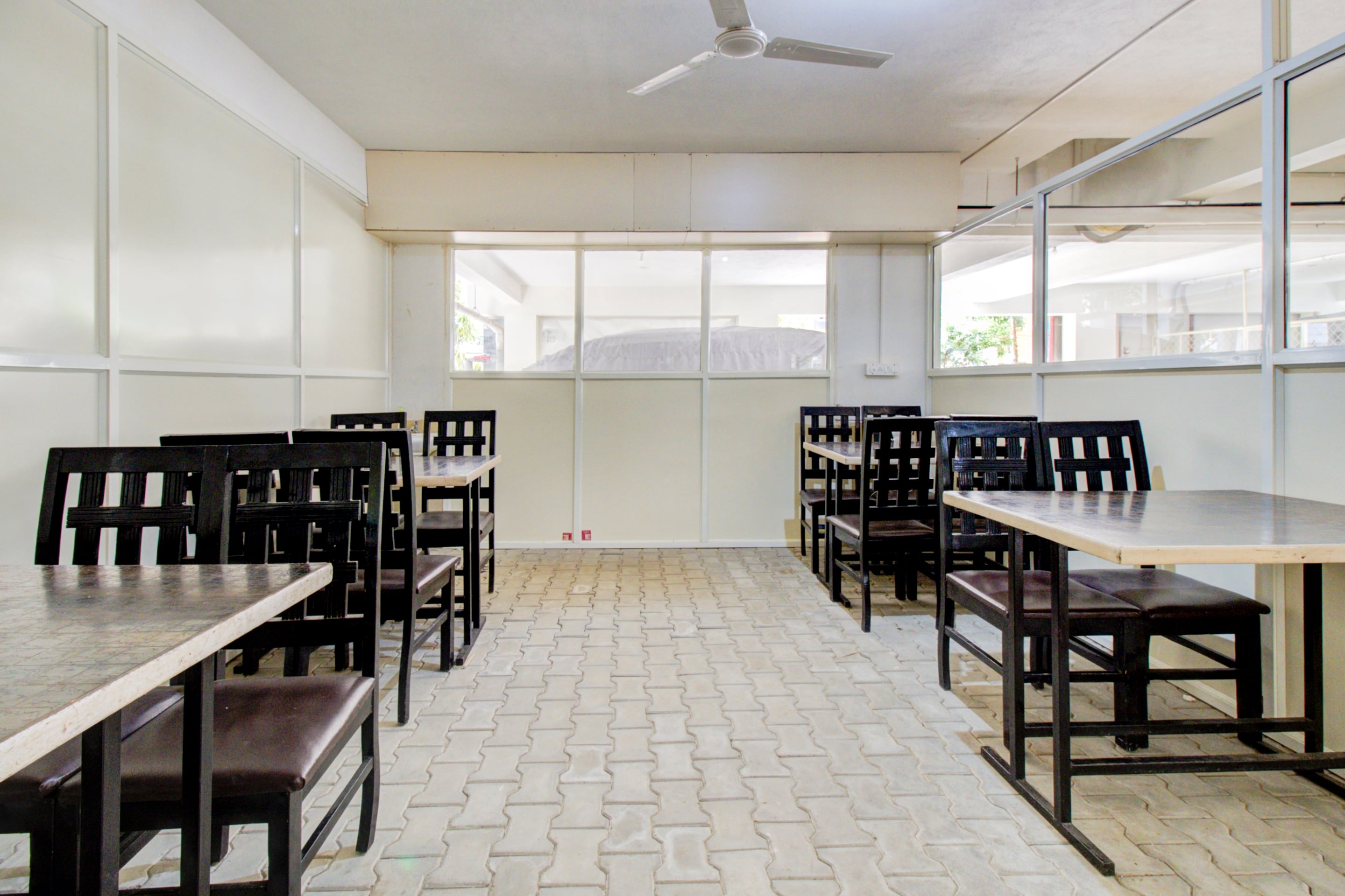 Capital O 75327 Atithi Residency, Bangalore 3