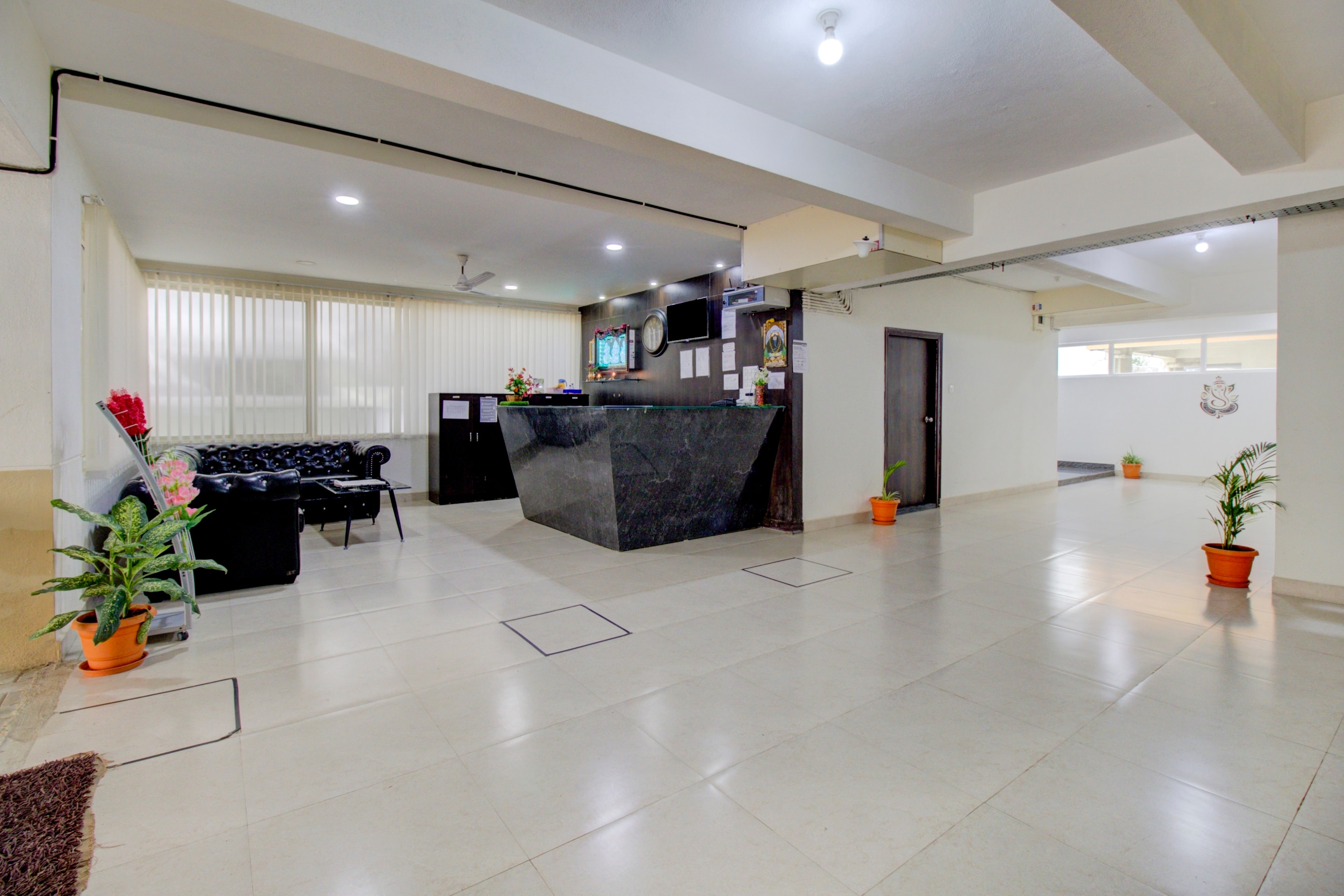 Capital O 75327 Atithi Residency, Bangalore 5