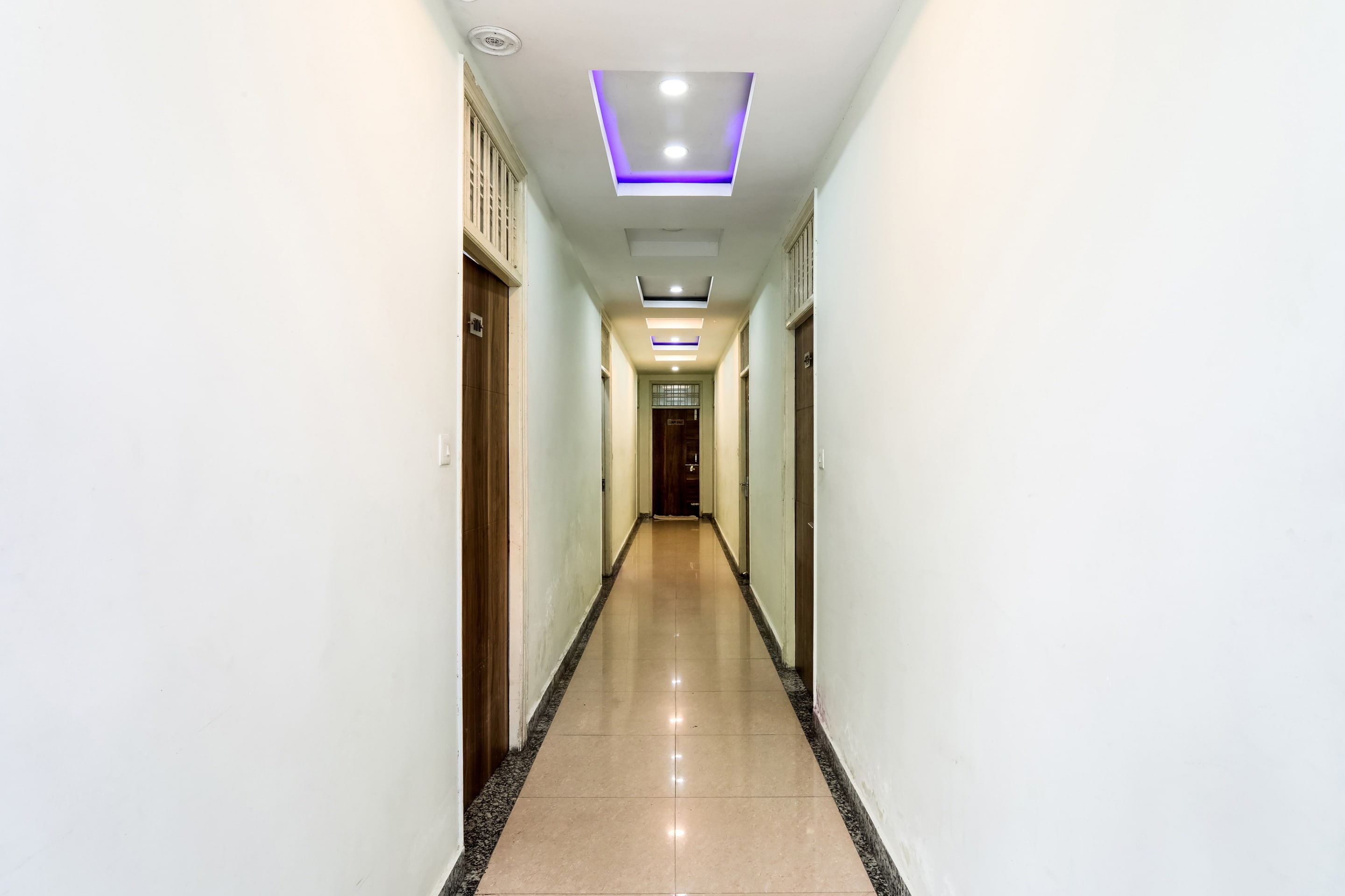 Collection O 75367 Hotel Orenda, Lucknow 3