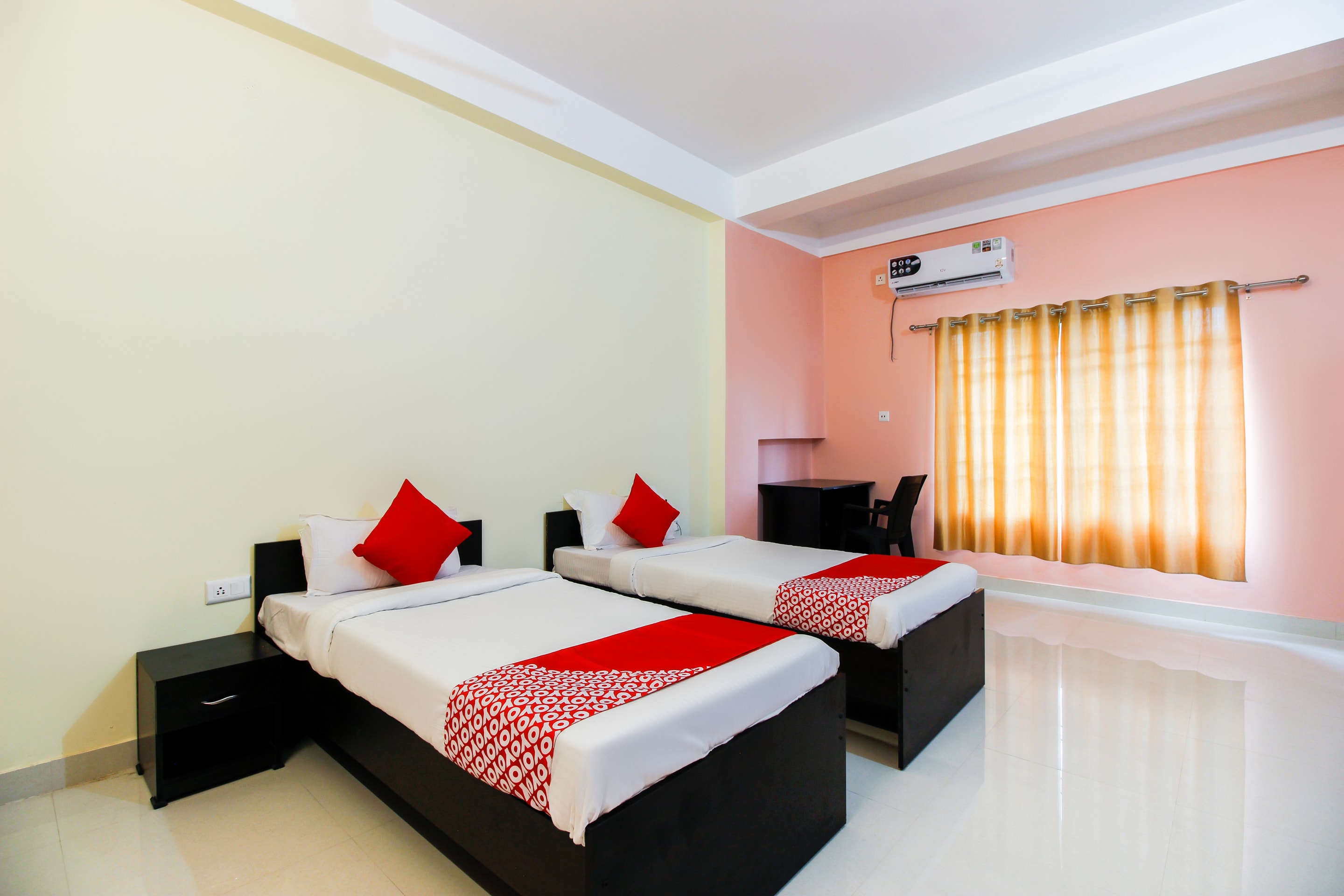 Collection O 36138 Aditya Guest House 1, Guwahati 4