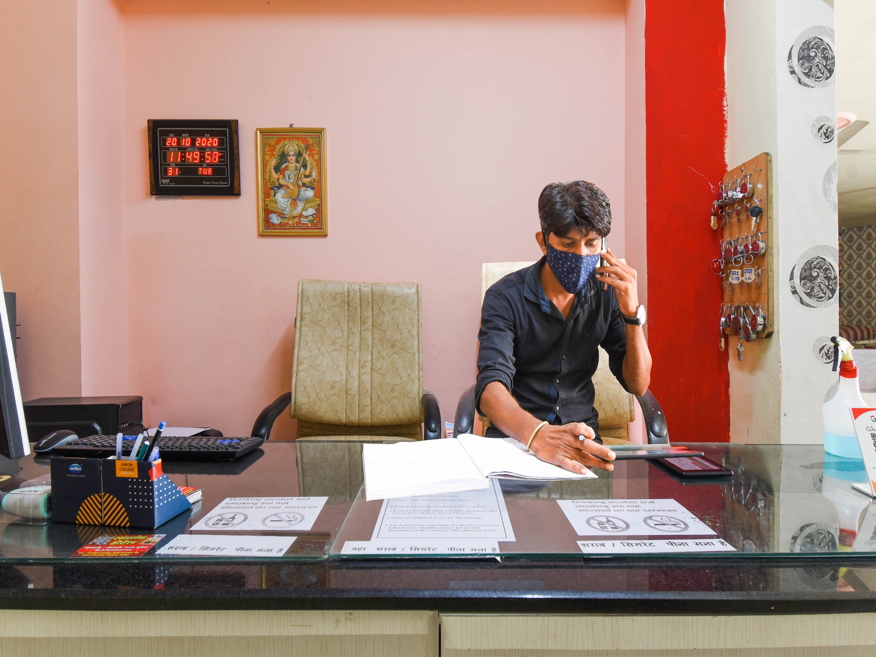 OYO 64041 Hotel Swastik, Nagpur 3