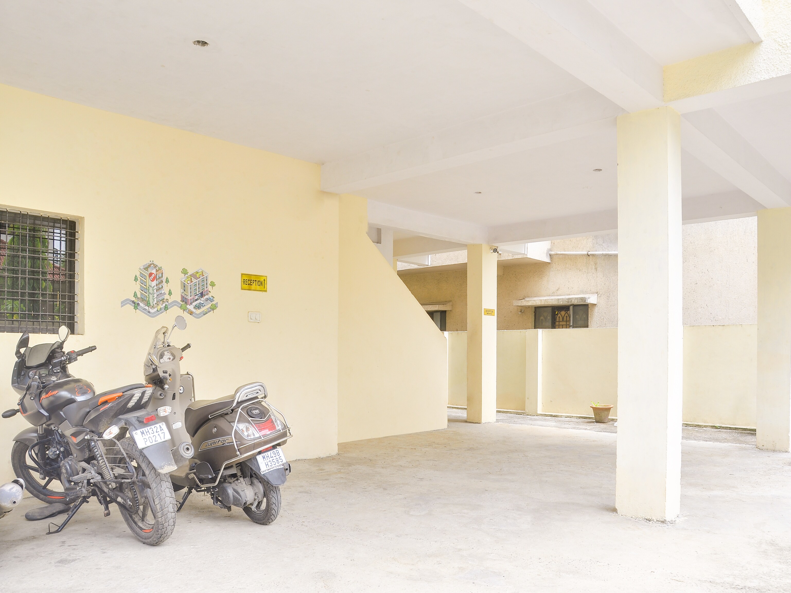 OYO 74918 Infinity Inn, Nagpur 3