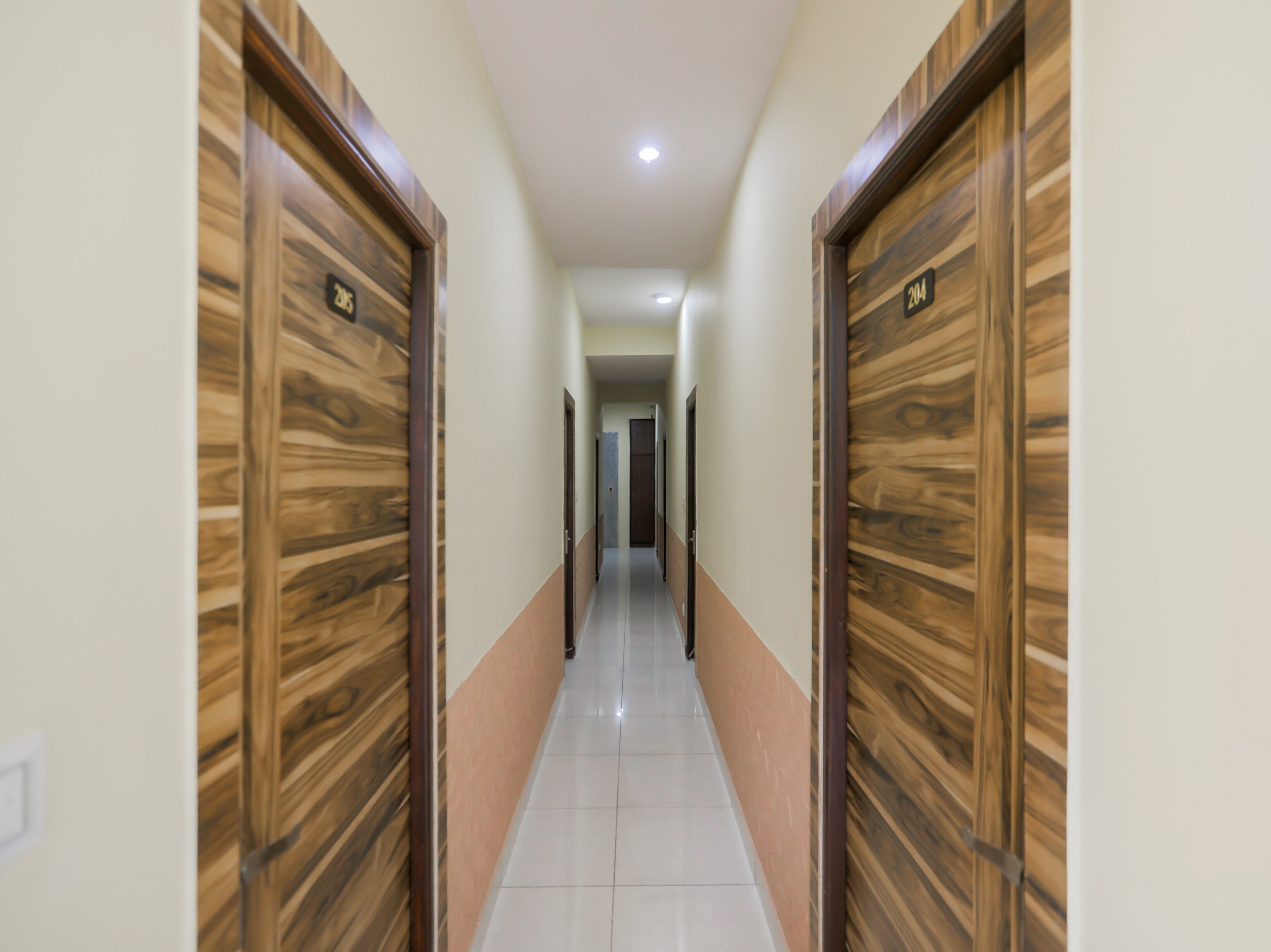 OYO 75172 Sewa Residency, Faridabad 4
