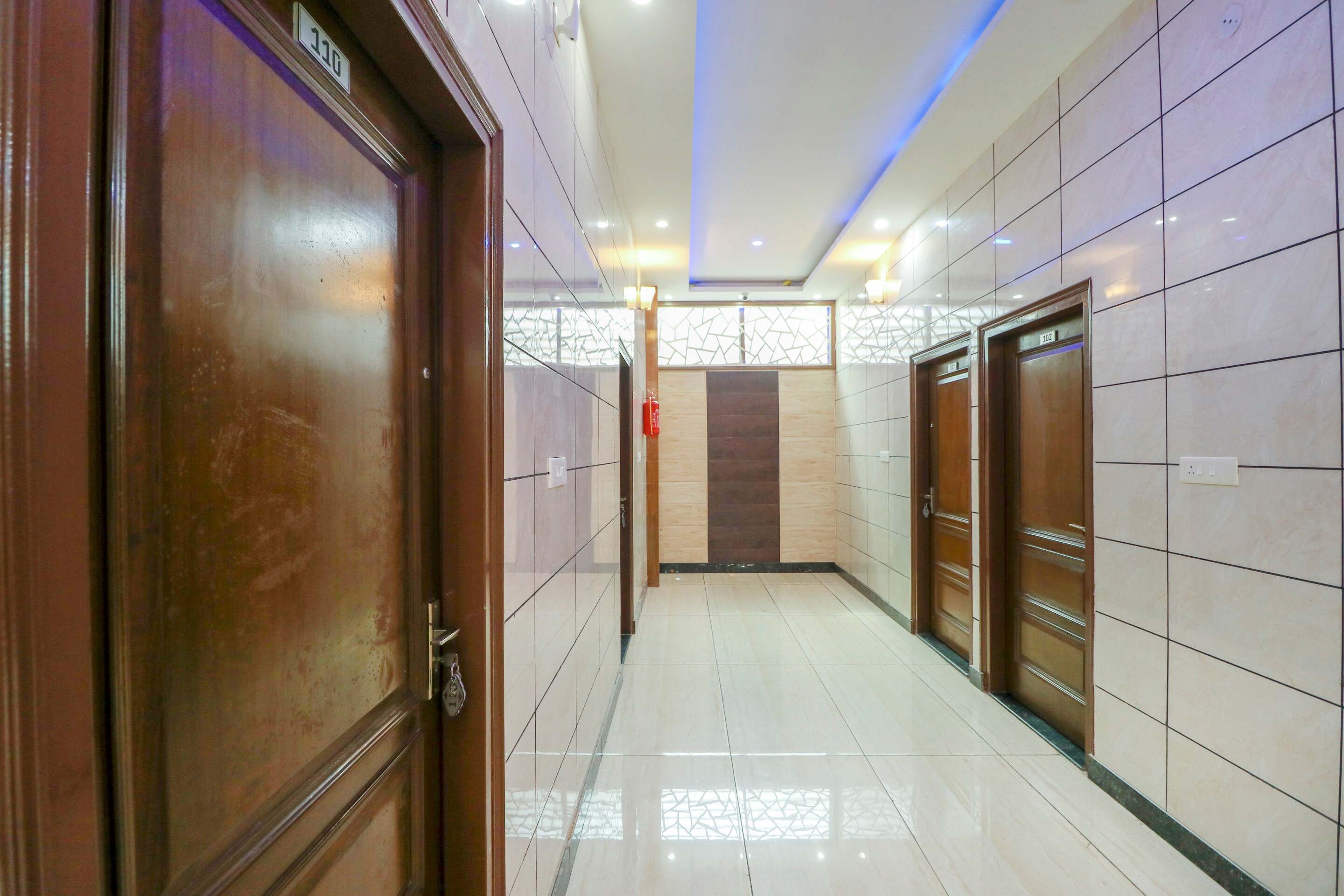 OYO 75331 Hotel Shivam Lodge, Zirakpur 4