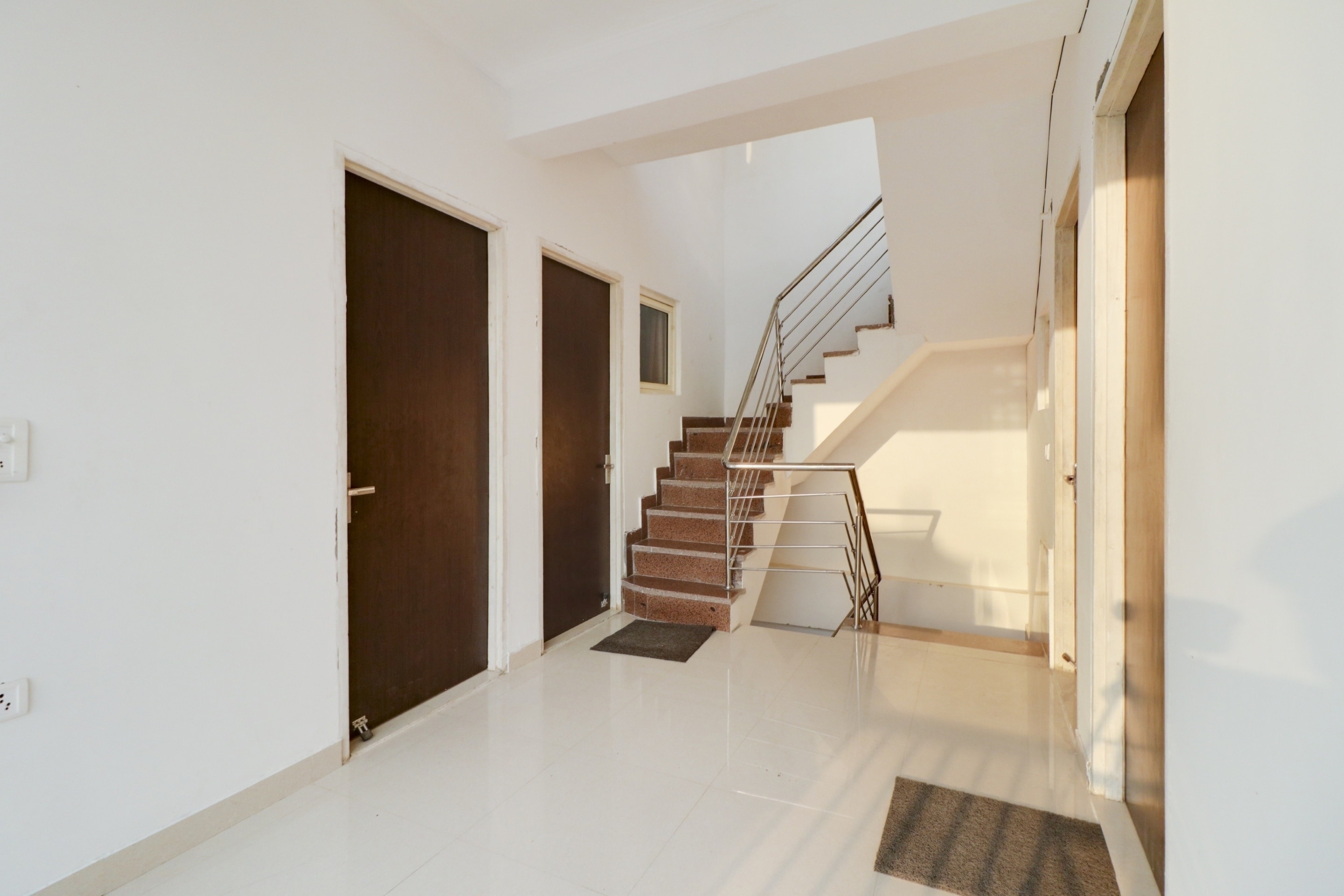 OYO 75440 Relax Inn, Noida 5