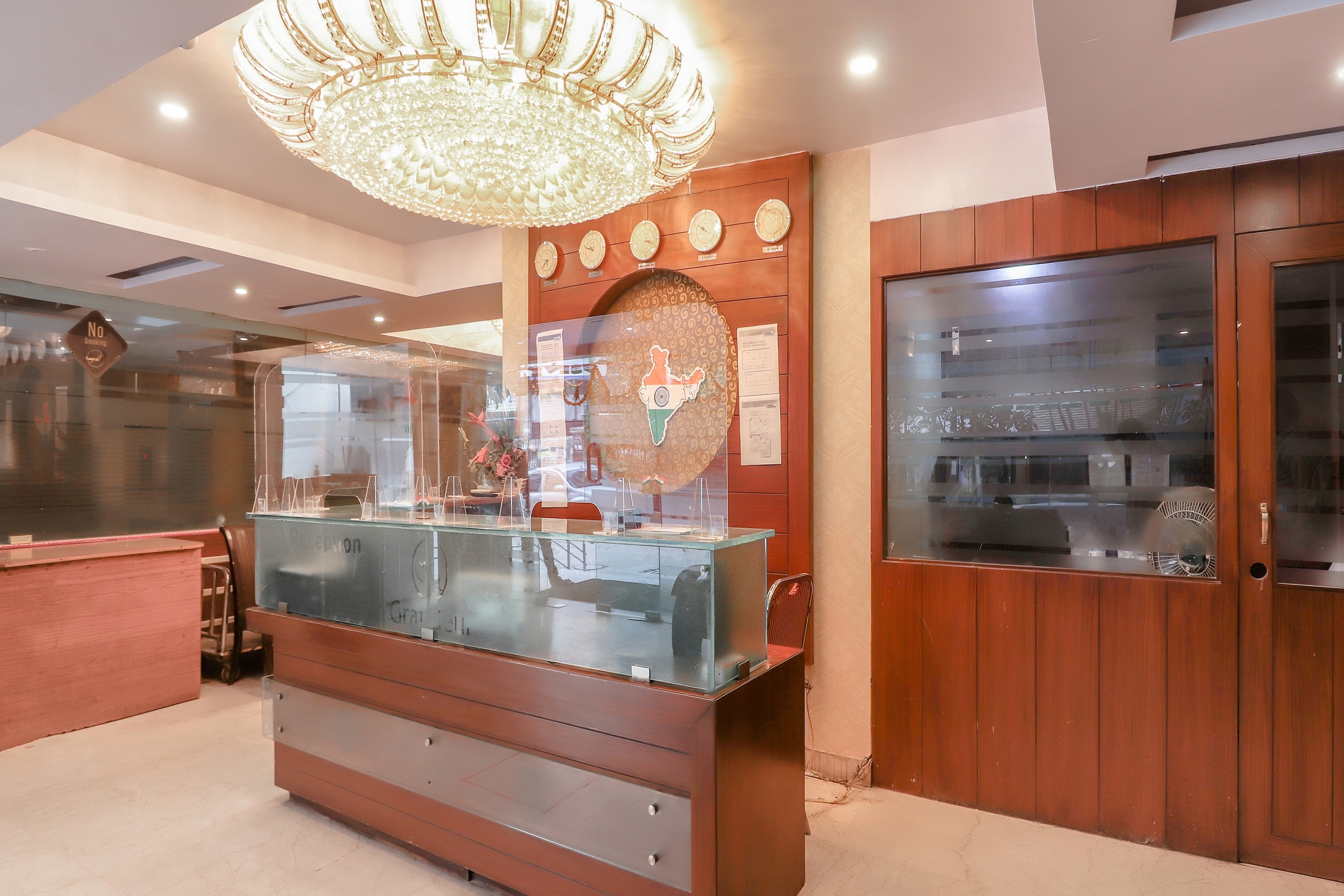 OYO Grandeur By orbit Hotels Near Chennai shopping mall, Hyderabad 5