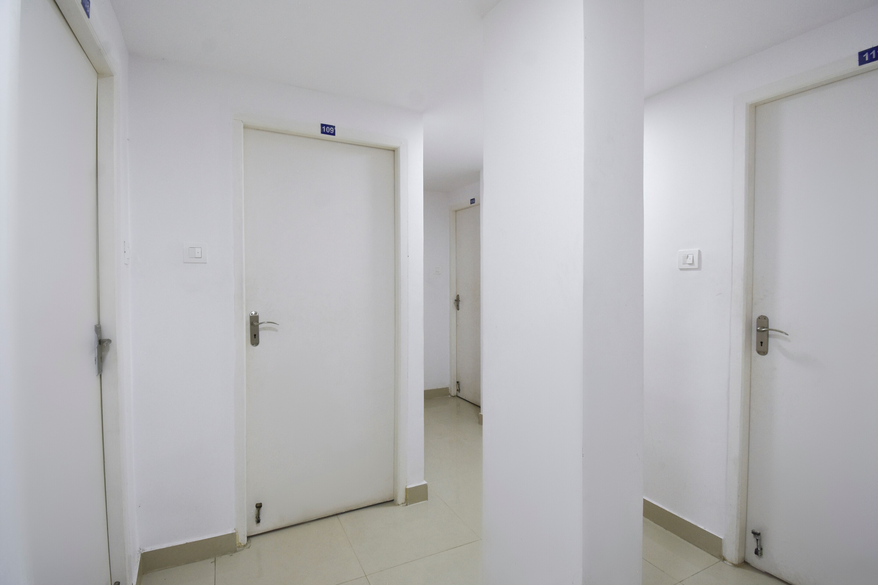 OYO Flagship 76255 Airport Comfort Stay, Kolkata 5