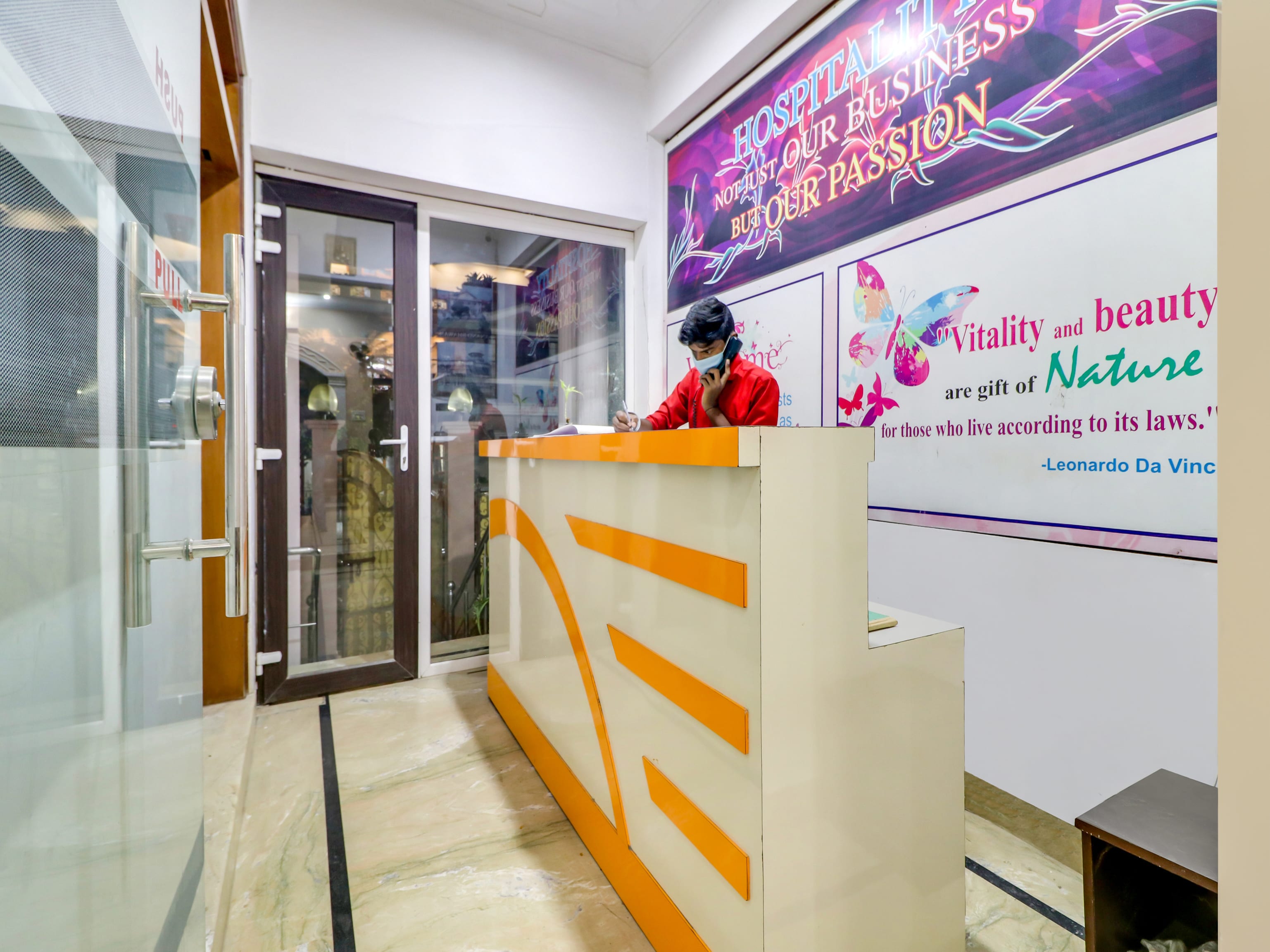 OYO 76647 Hotel Raka Inn, Allahabad 3