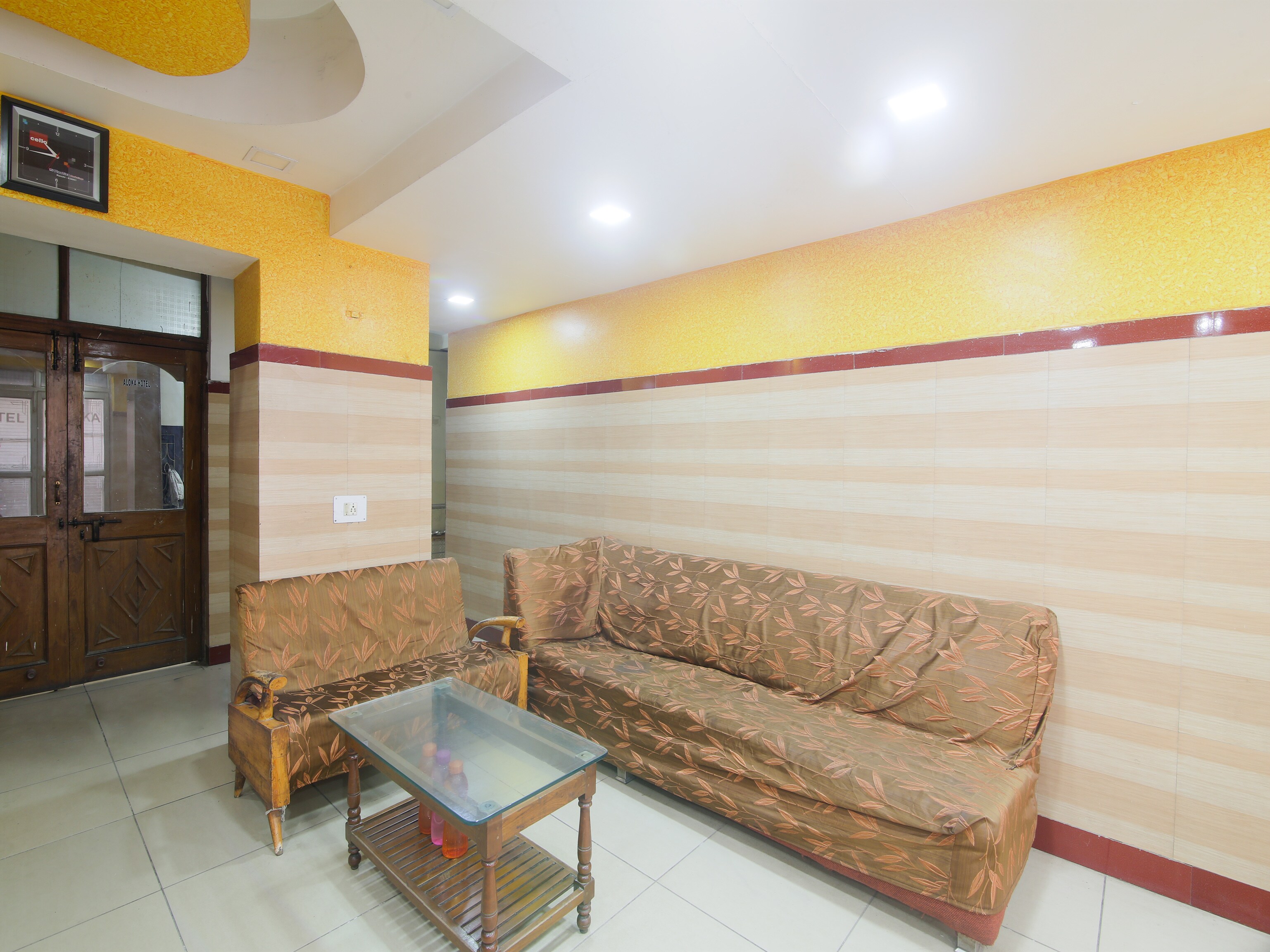 OYO 76930 Hotel Aloka, Ranchi 4