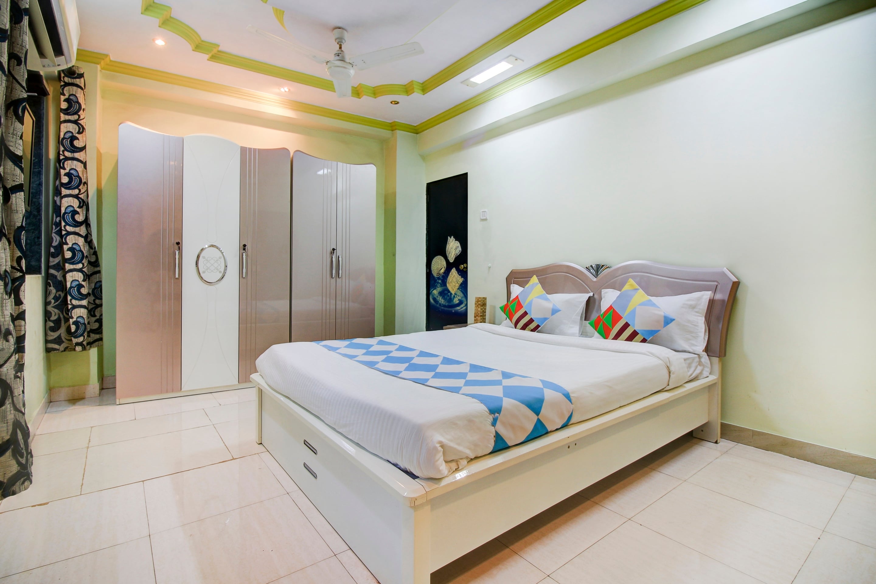 OYO 78303 Bunglow No 78, Mumbai 3