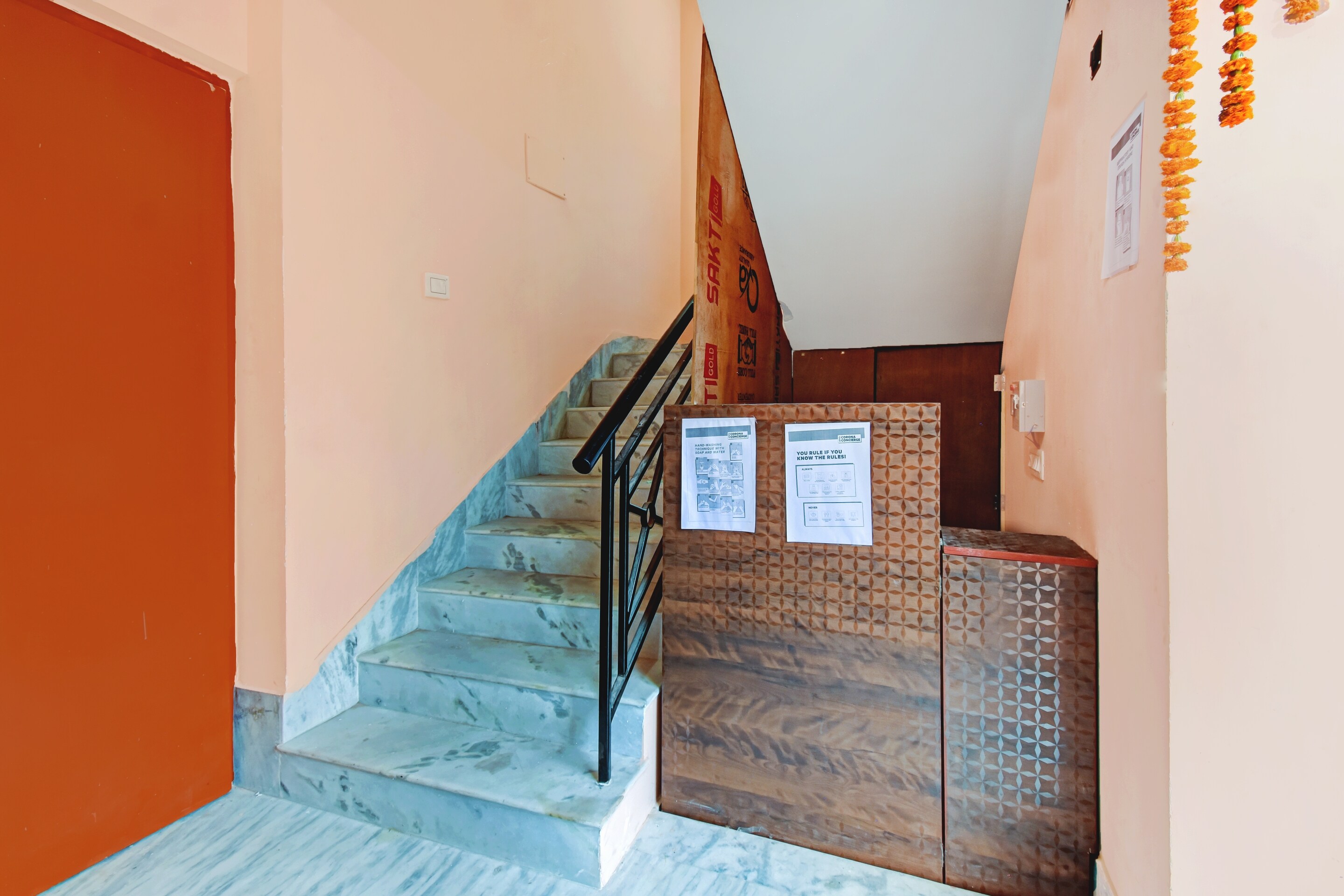 OYO Flagship 79258 Shree Residency, Kolkata 3