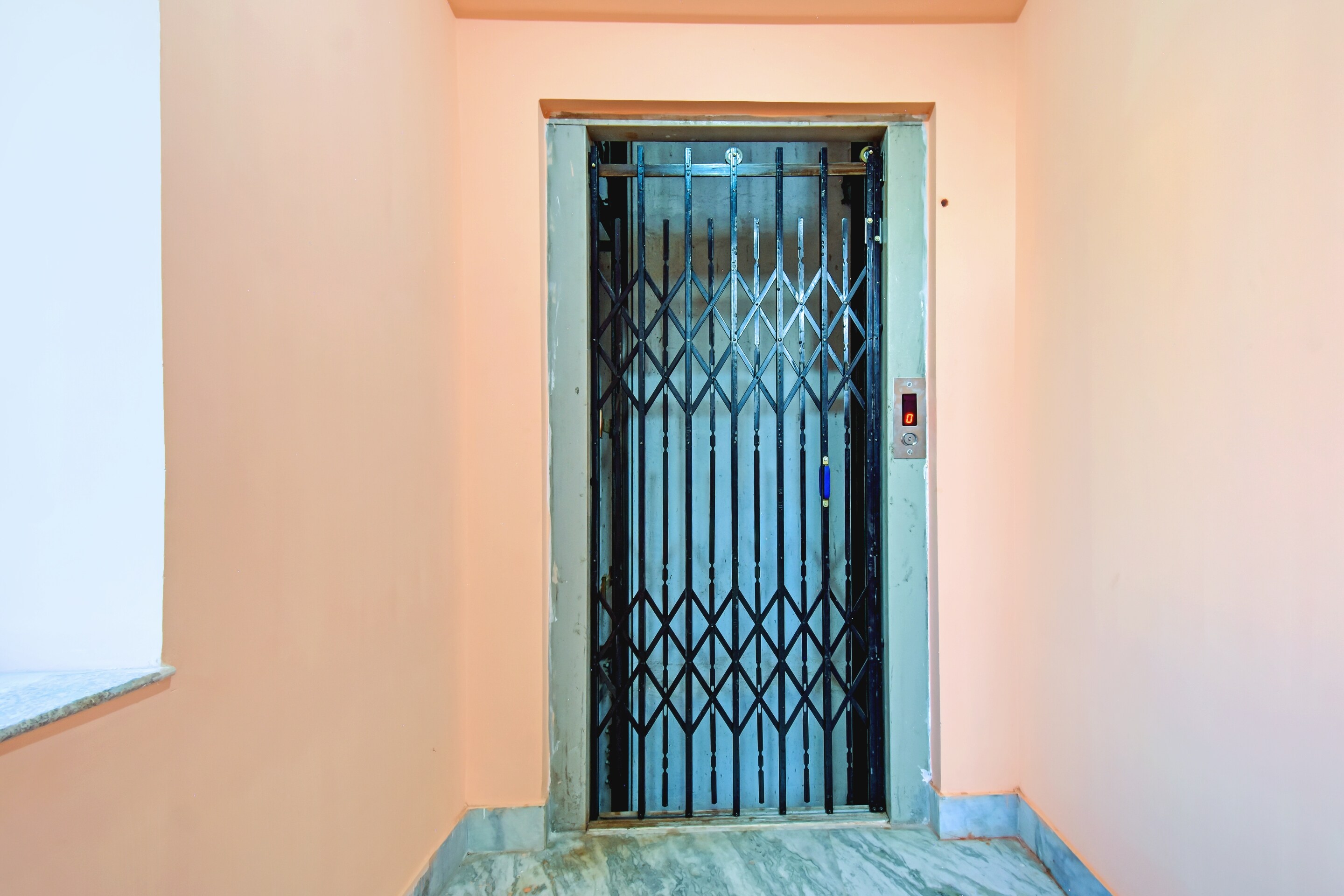 OYO Flagship 79258 Shree Residency, Kolkata 4