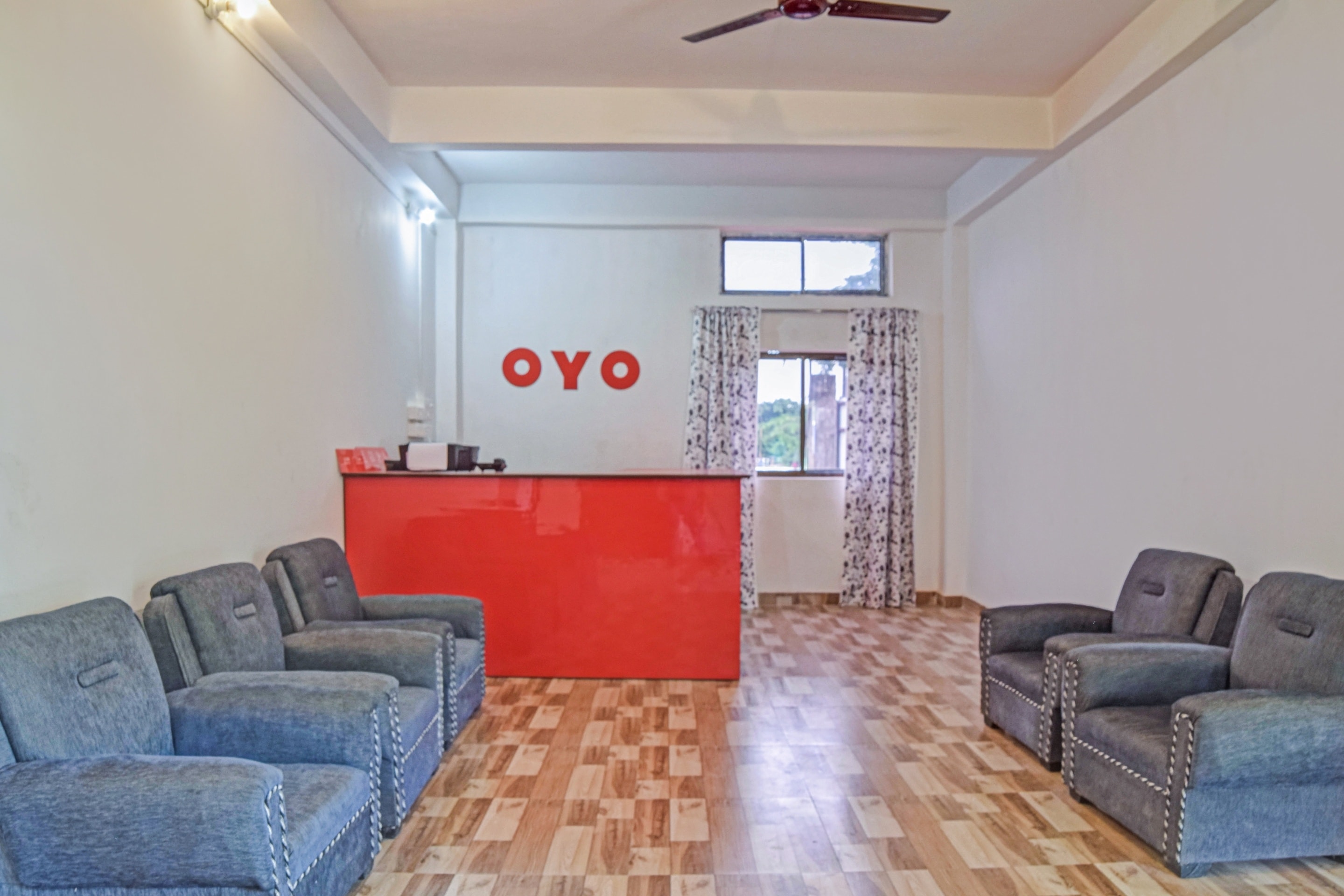 OYO Flagship 79490 Jp Guest House, Guwahati 3
