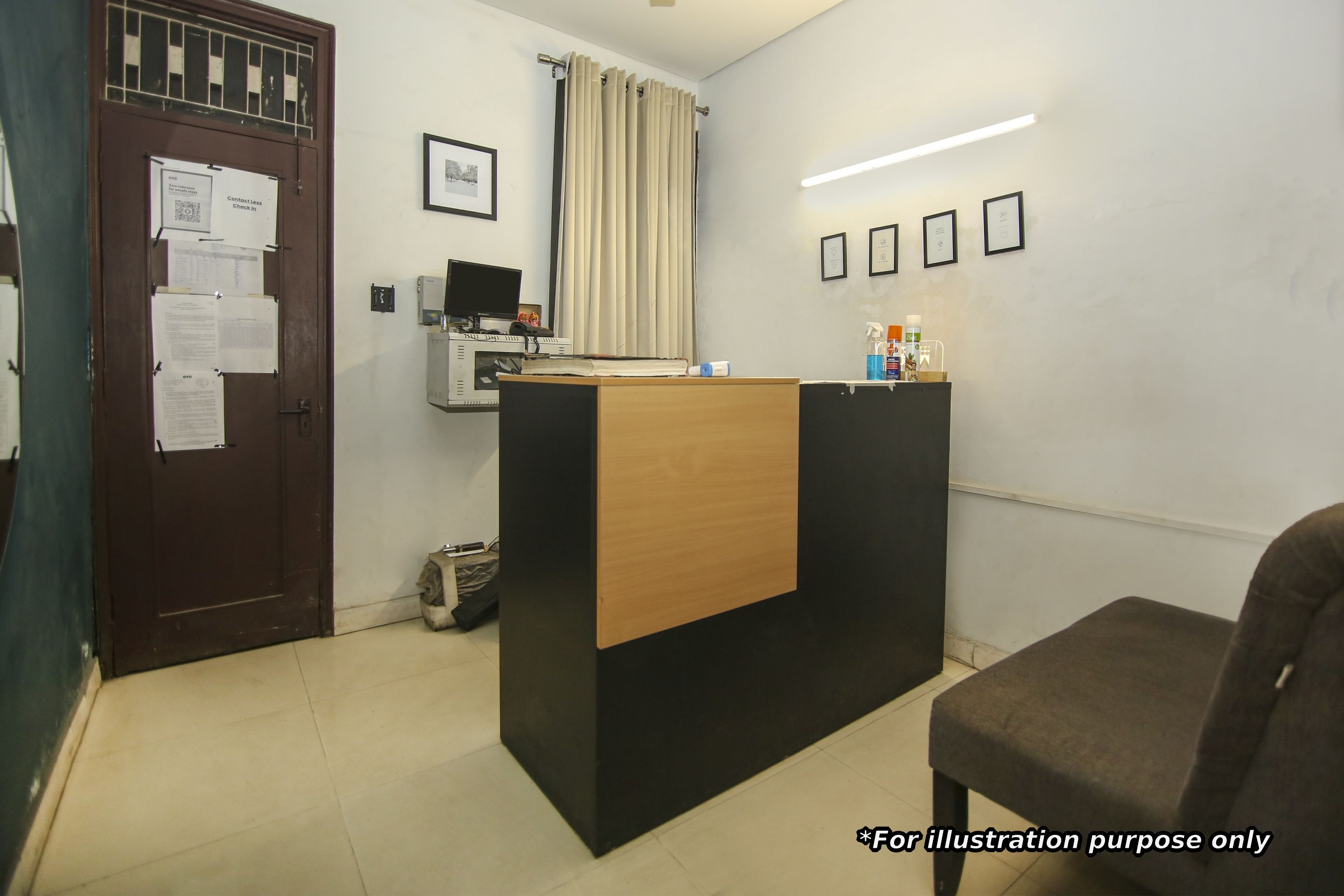 OYO 79600 The Premium Villa, New Delhi 3