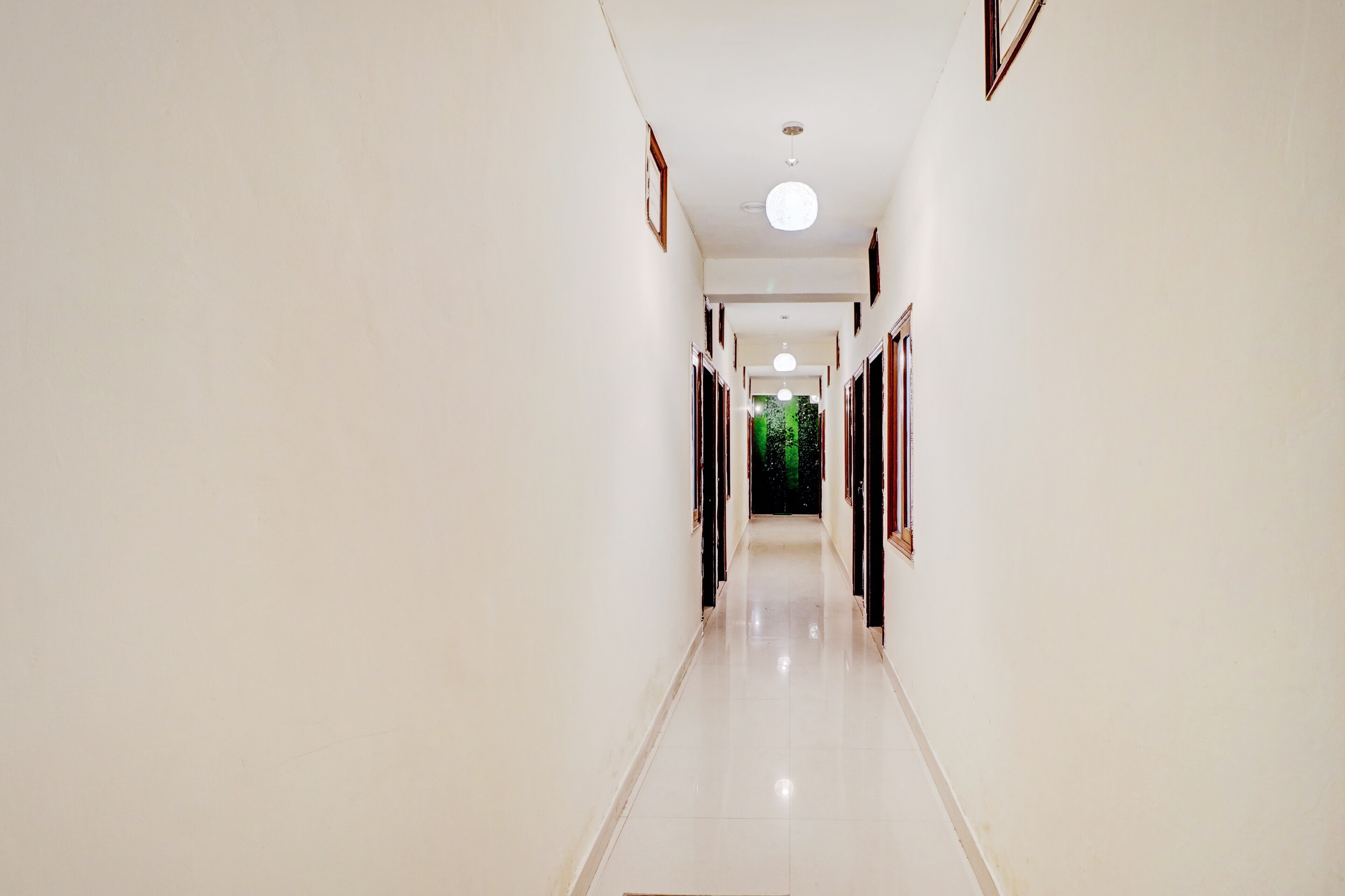 OYO 80341 Hotel Sky View, Ludhiana 4