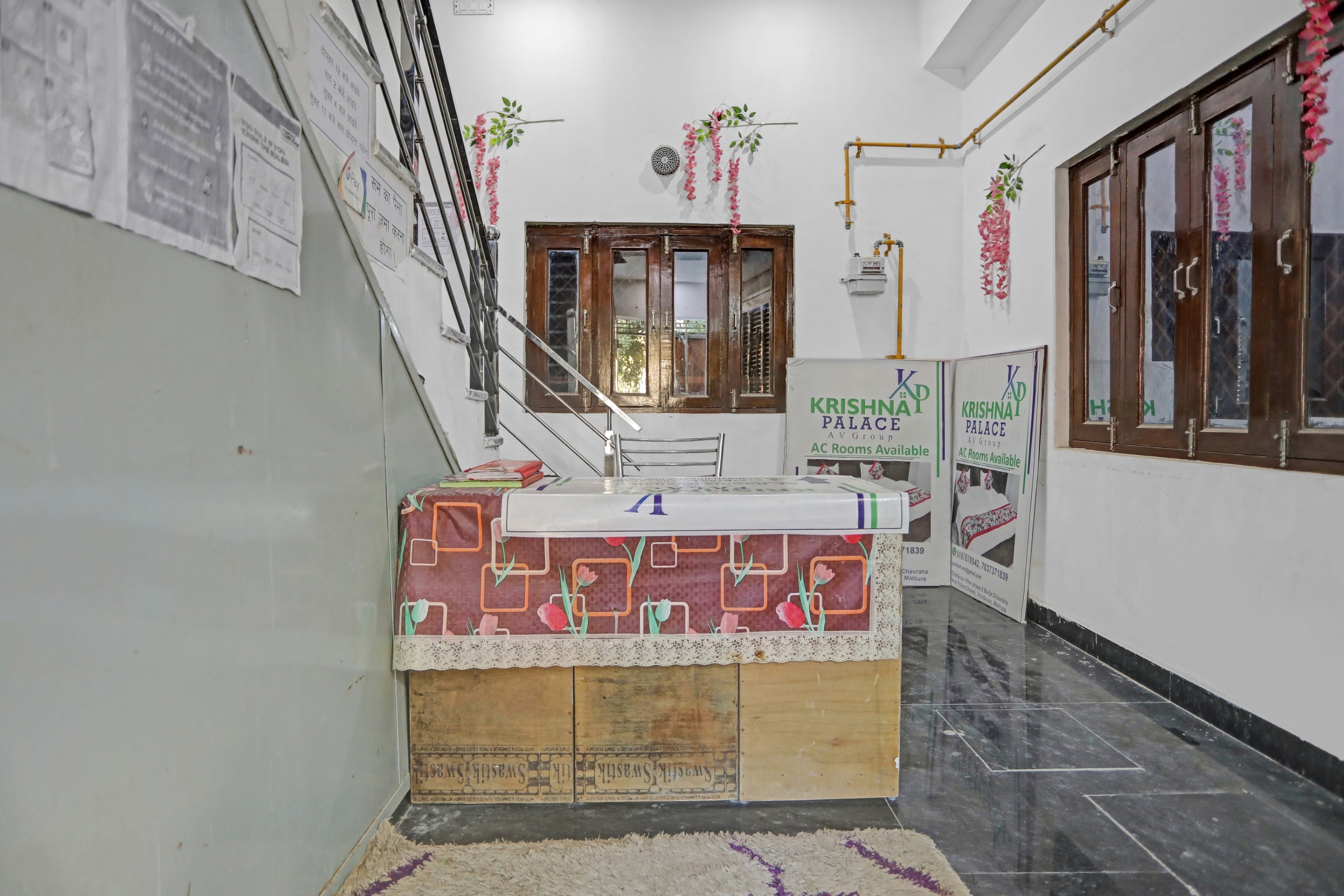 OYO 81815 Krishna Palace, Vrindavan 2