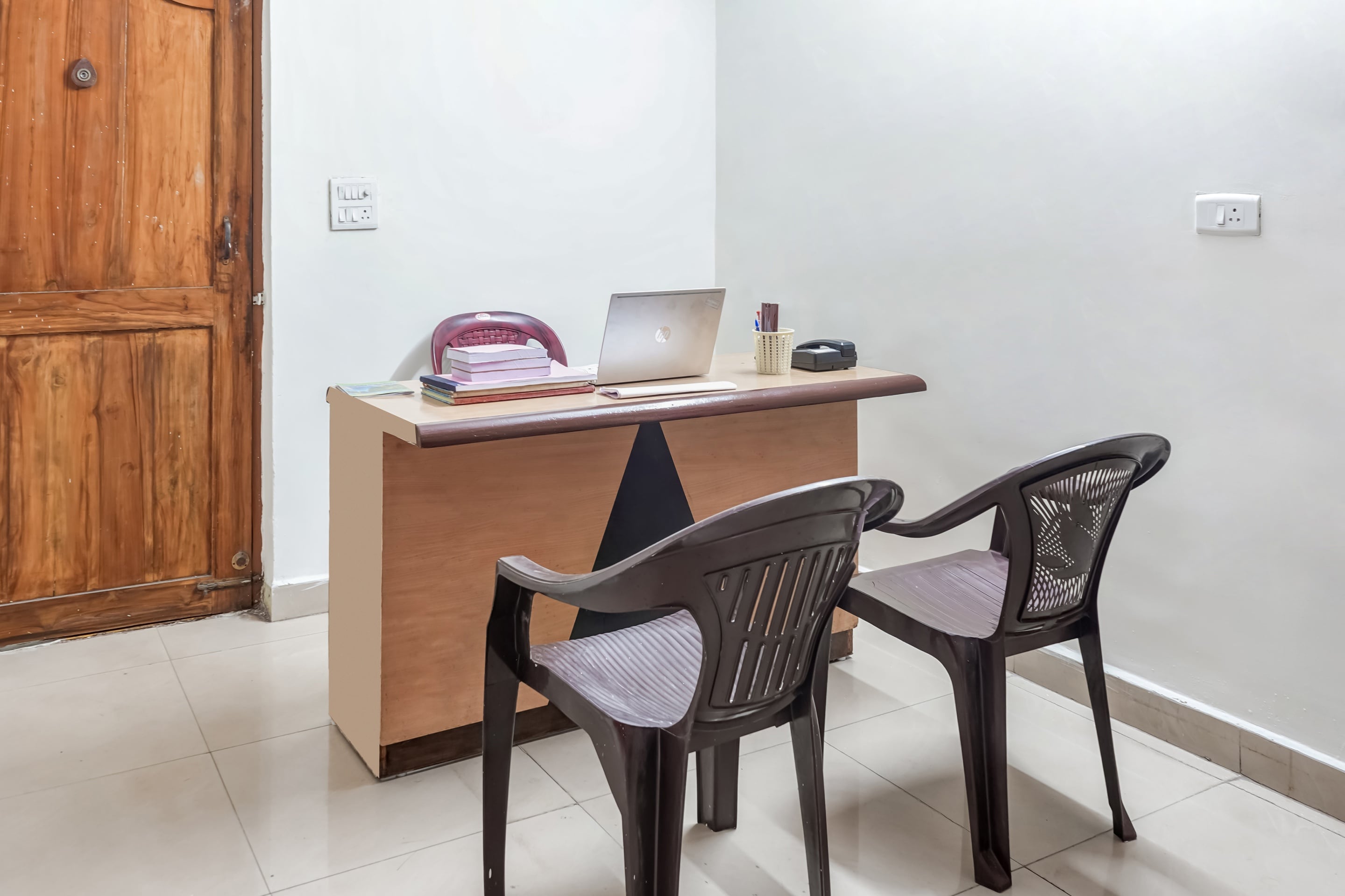 OYO 82214 Gayatri Guest House, Visakhapatnam 3