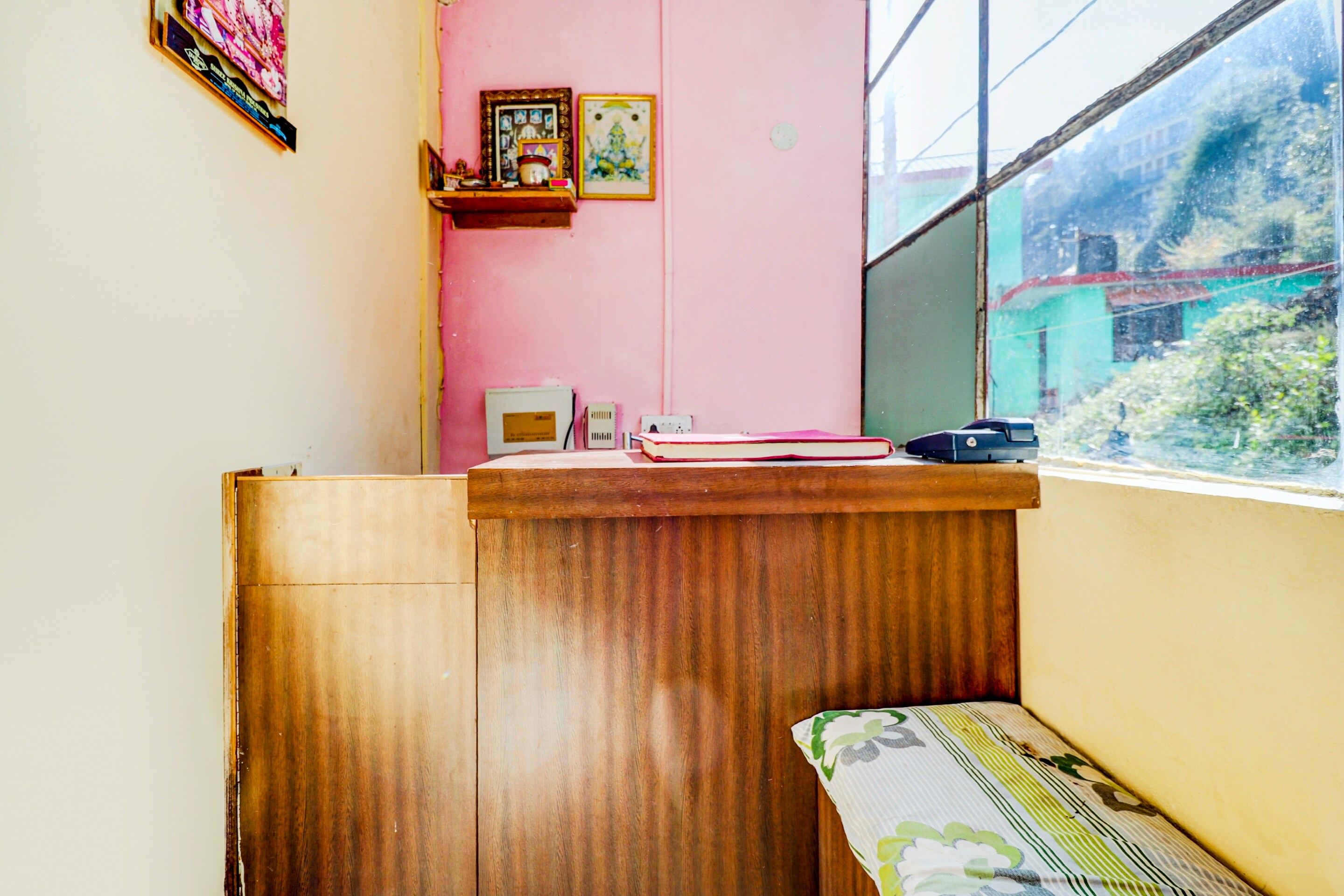 OYO 84086 Hotel Sandiyana Inn, Mcleodganj 3