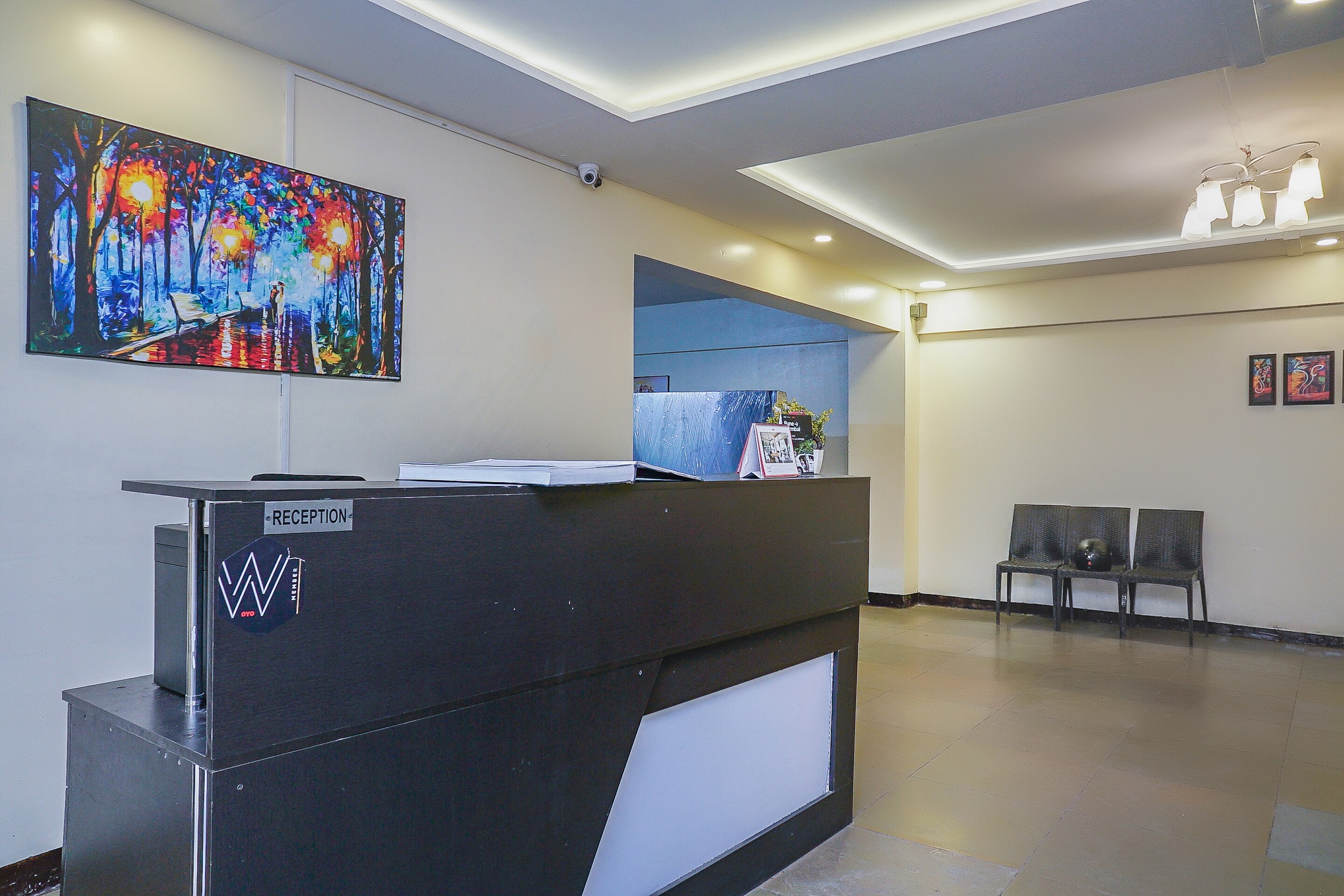 OYO Flagship 24491 Kharadi, Pune 2