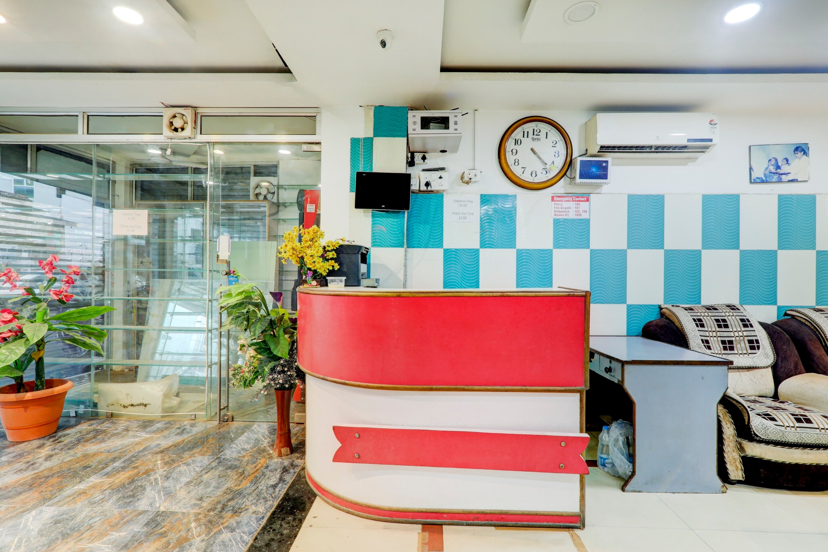 OYO Flagship 80874 Hotel Moon Palace, Lucknow 3