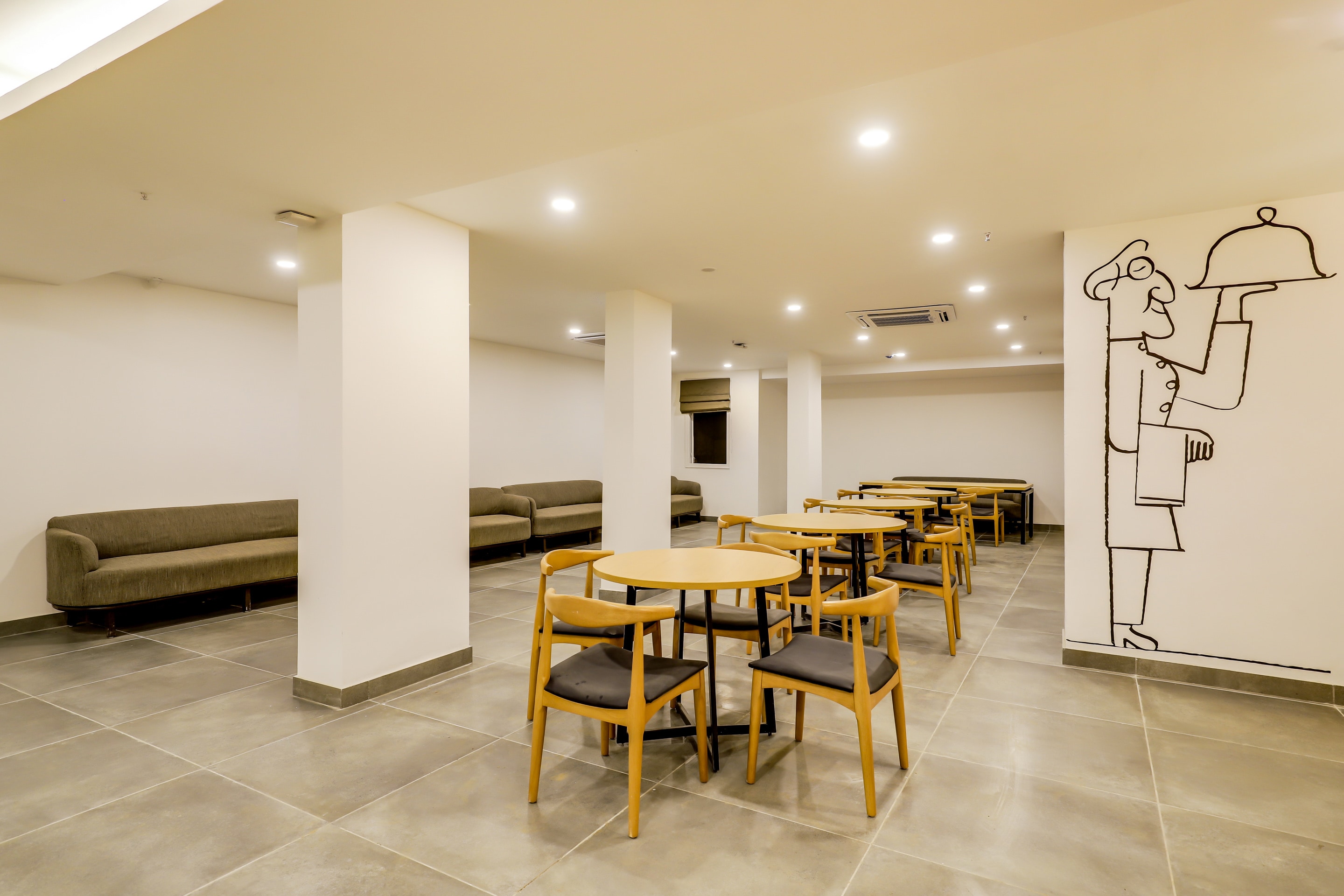 OYO Townhouse 291 Siddharth Vihar Ghaziabad, Ghaziabad 5