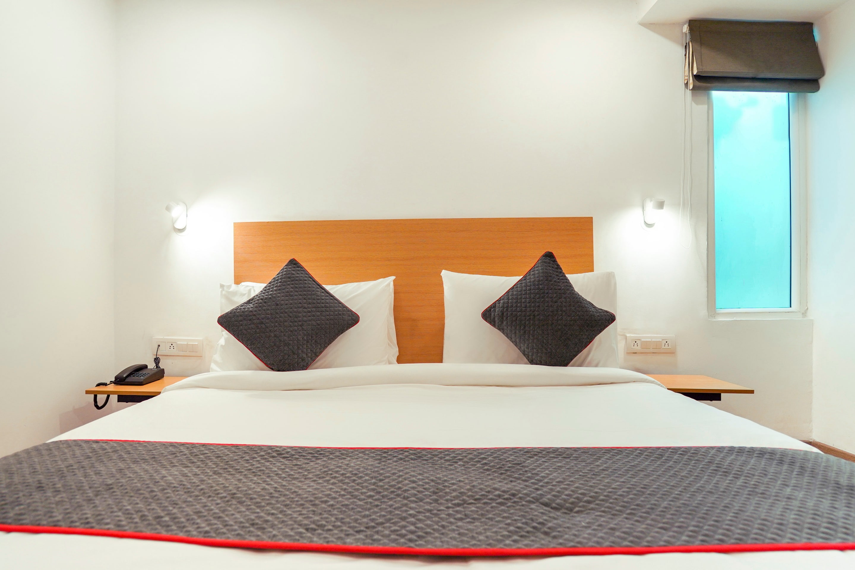 OYO Townhouse 333 Sector 121 Noida, Noida 5