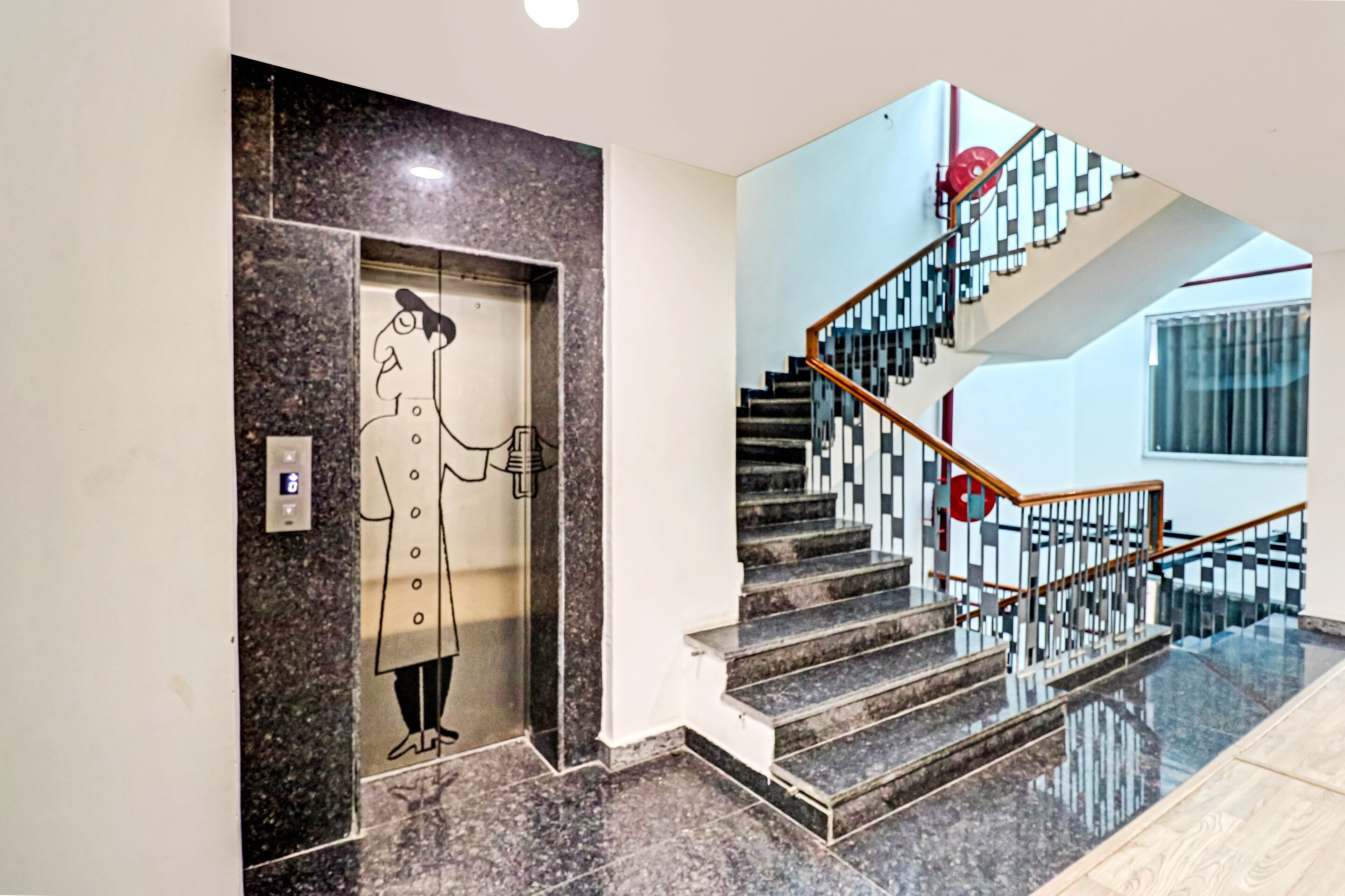 OYO Townhouse 75987 Sector 30, Noida 3