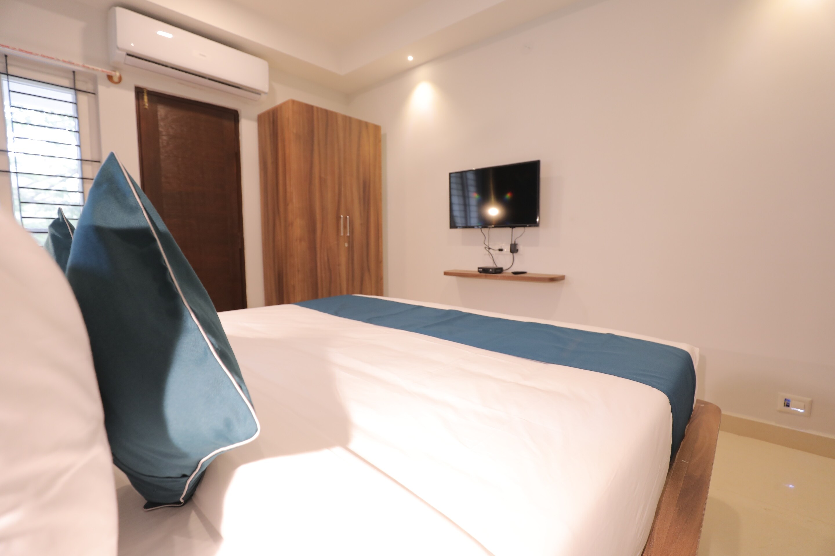 SilverKey Executive Stays 77218 Kattigenahalli, Bangalore 3