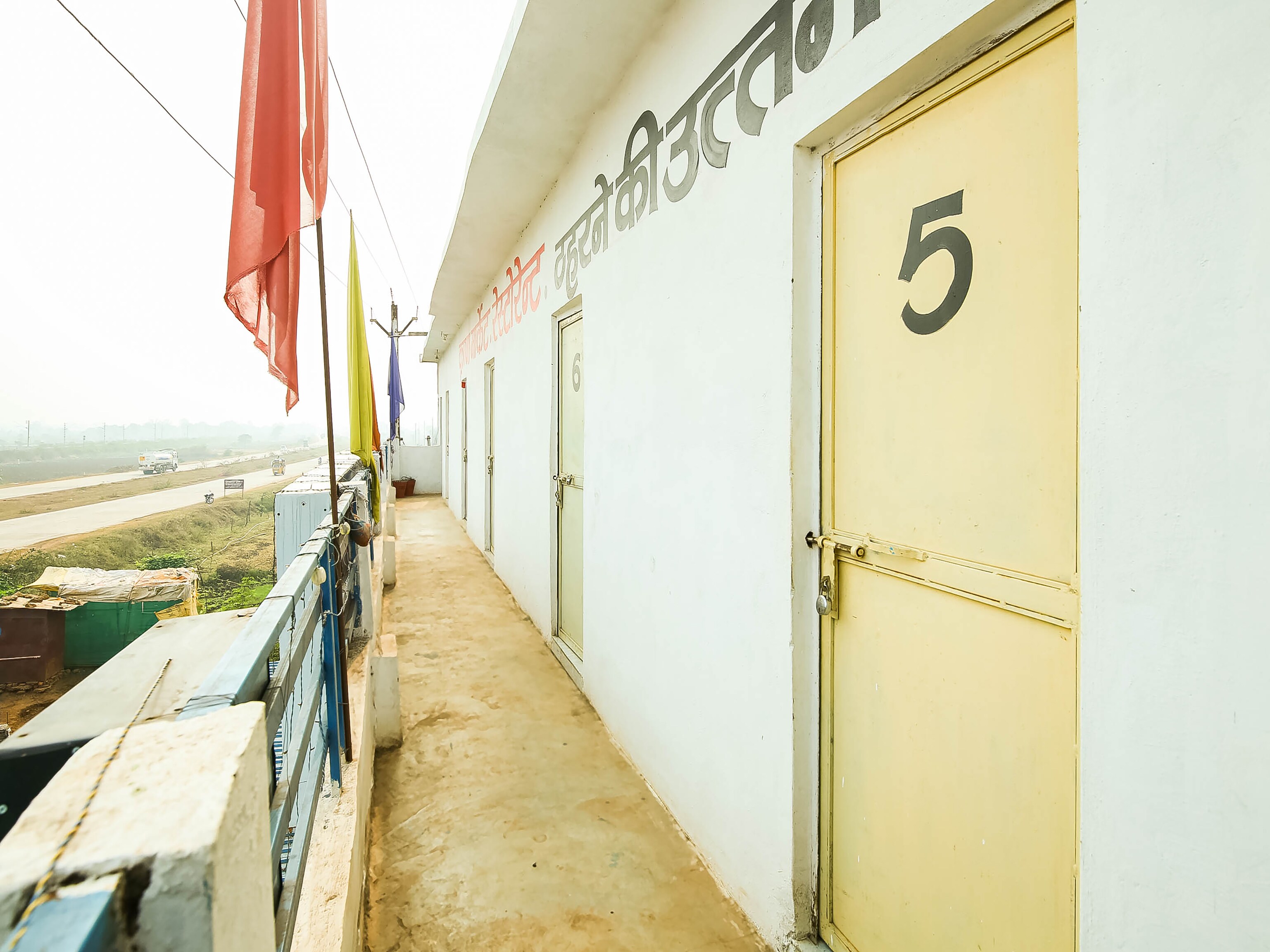 SPOT ON 72378 Krishna Market And Lodge, Jabalpur 3