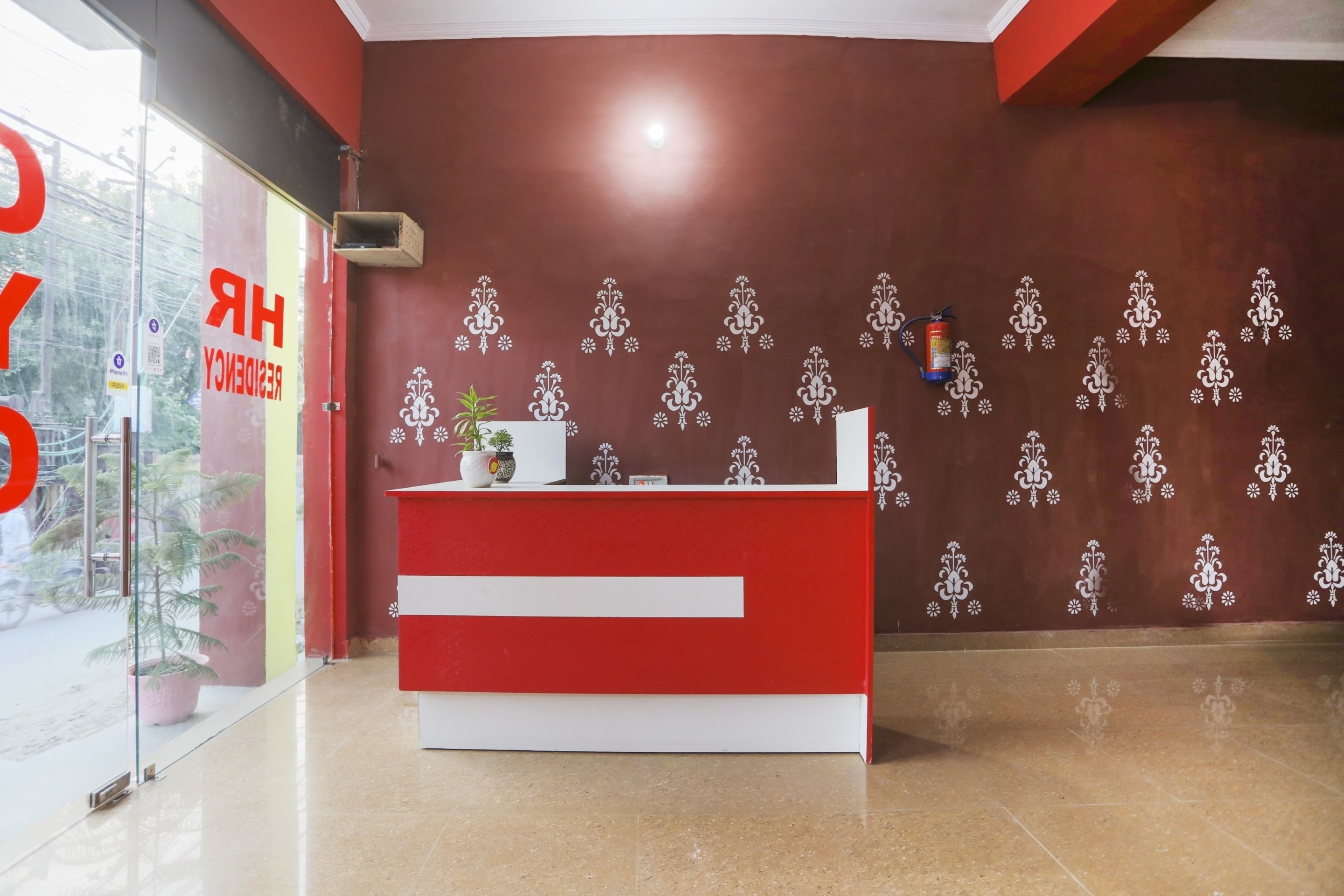 SPOT ON 74603 Hr Residency, Ghaziabad 2