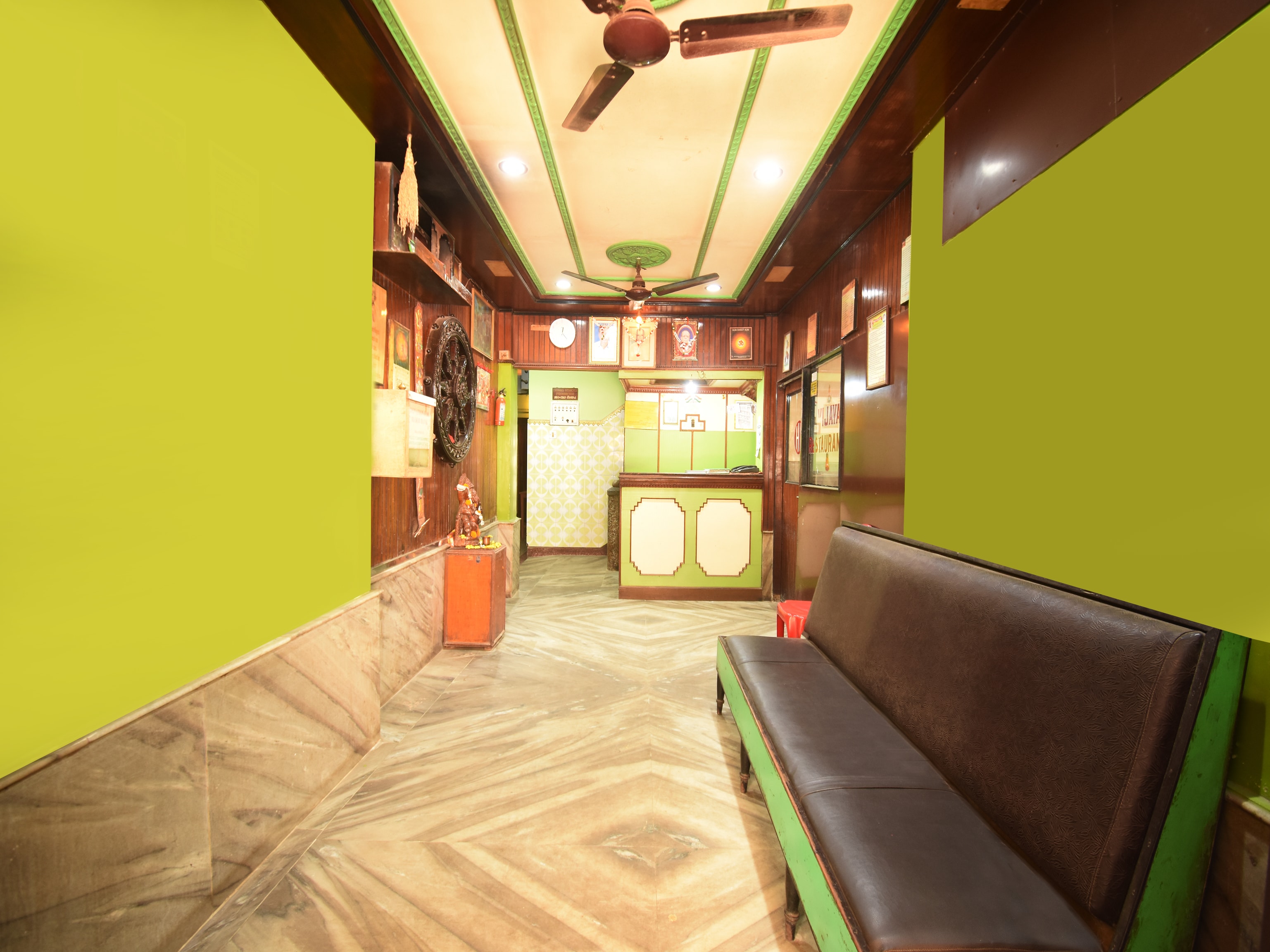 SPOT ON 74944 Hotel Vijaya, Cuttack 3